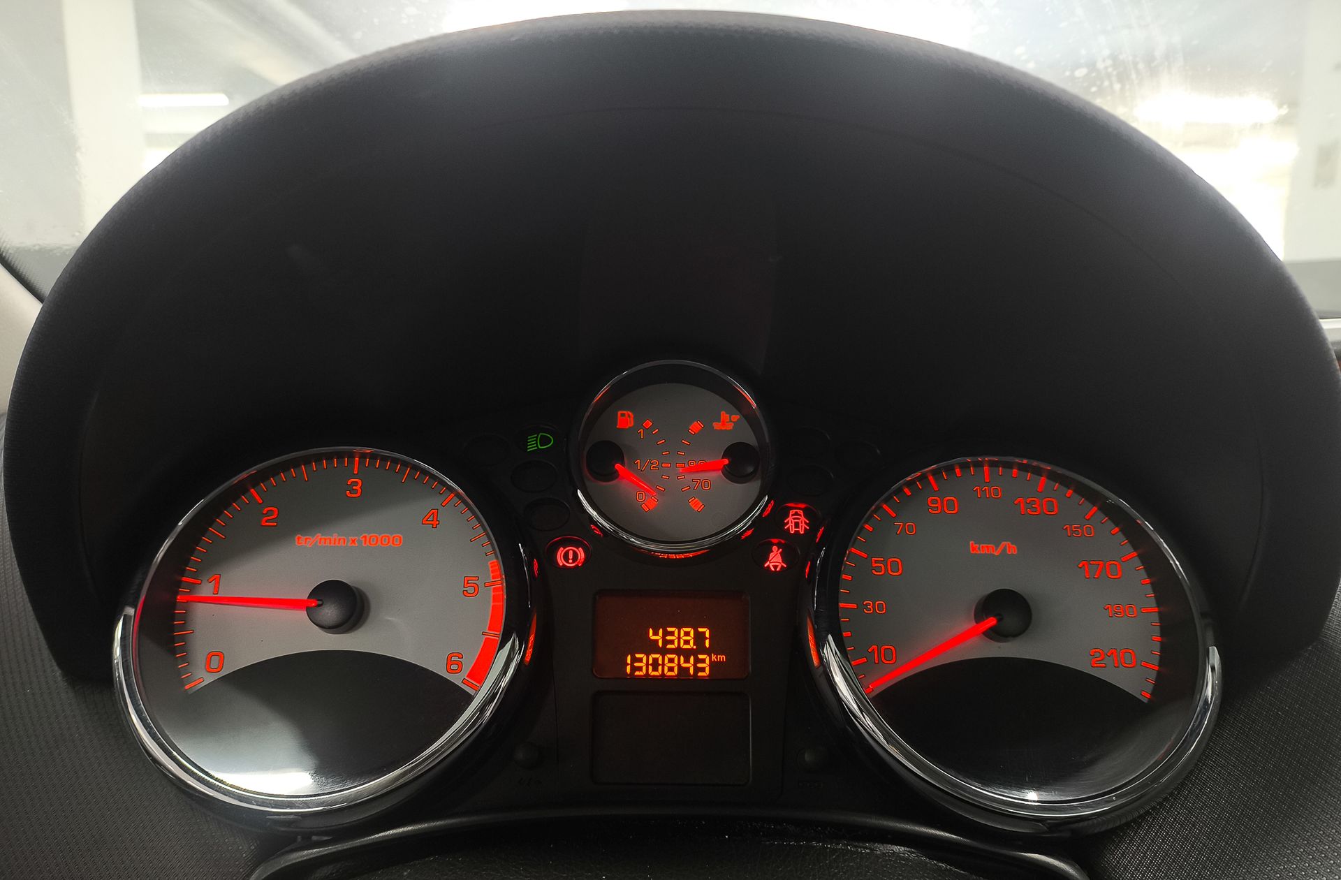 Peugeot 207 SW 1.6 HDi Active FAP - foto 20