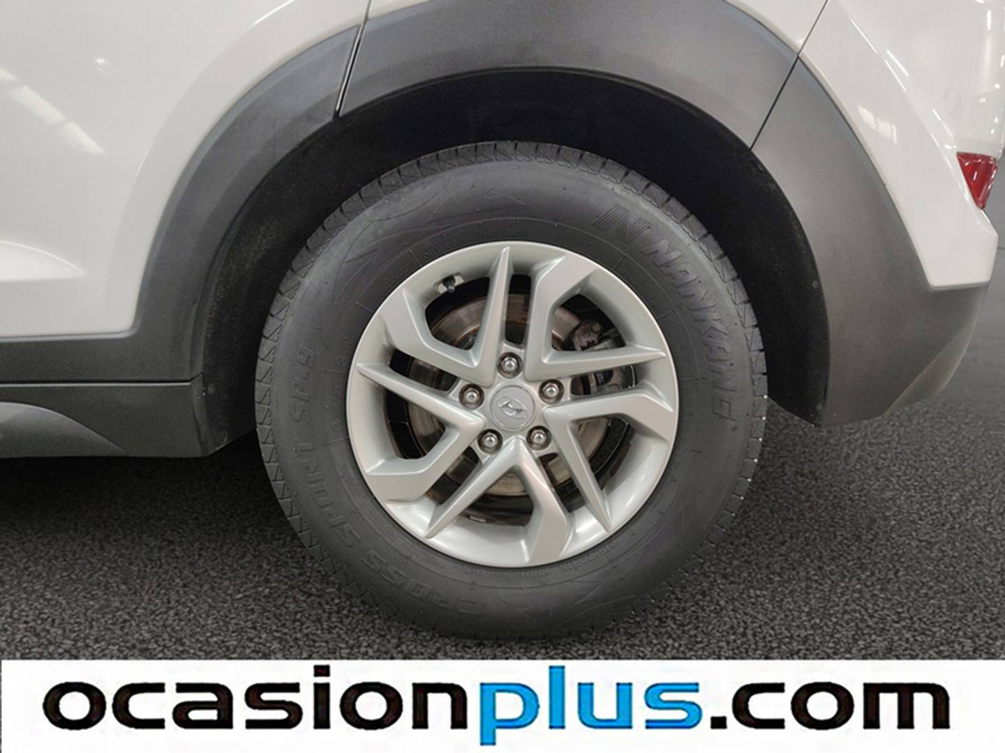 Foto Hyundai Tucson Hyundai Tucson 1.7 CRDI BlueDrive Essence 4x2 (115 CV)