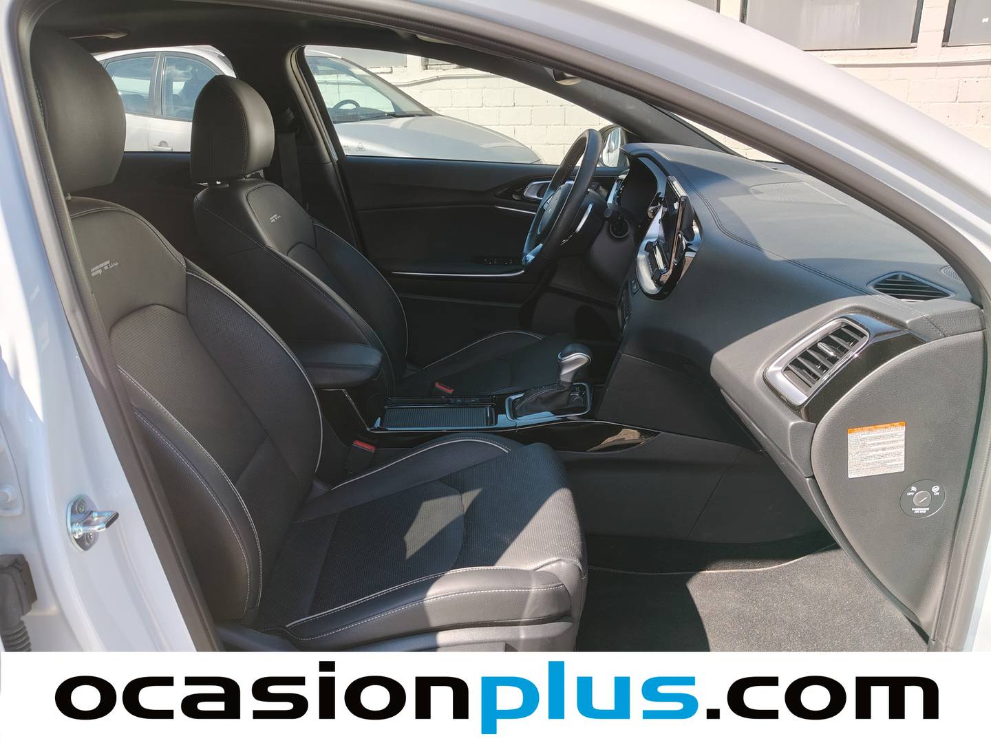 KIA ProCeed KIA ProCeed 1.5 MHEV GT Line DCT (140 CV) automático