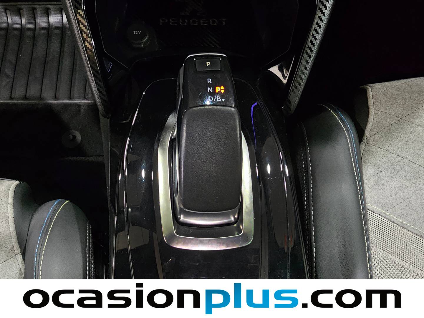 Foto Peugeot e-2008 Peugeot e-2008 Eléctrico GT 100 kW (136 CV)