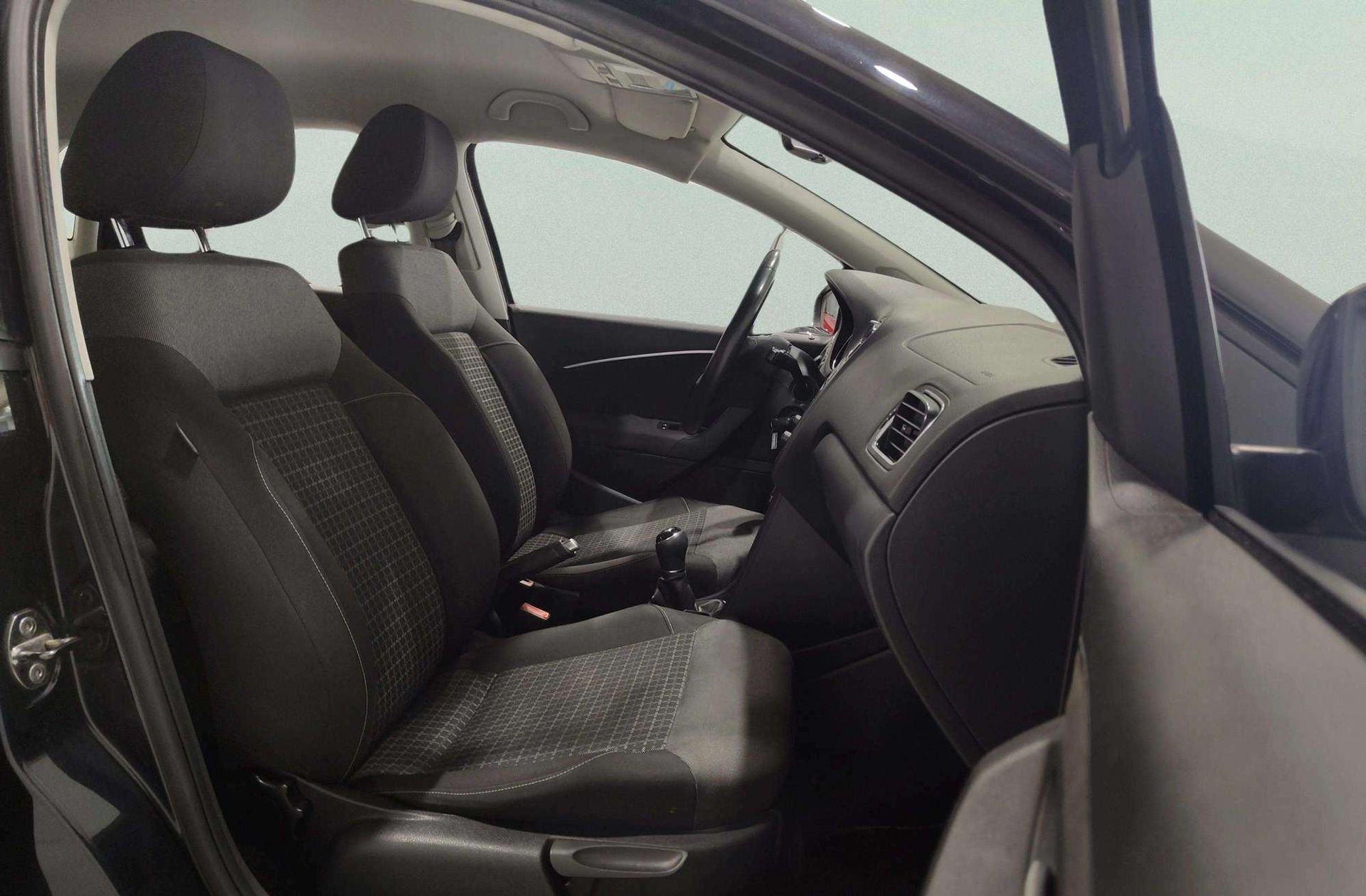 Volkswagen Polo Advance 1.0 - foto 14