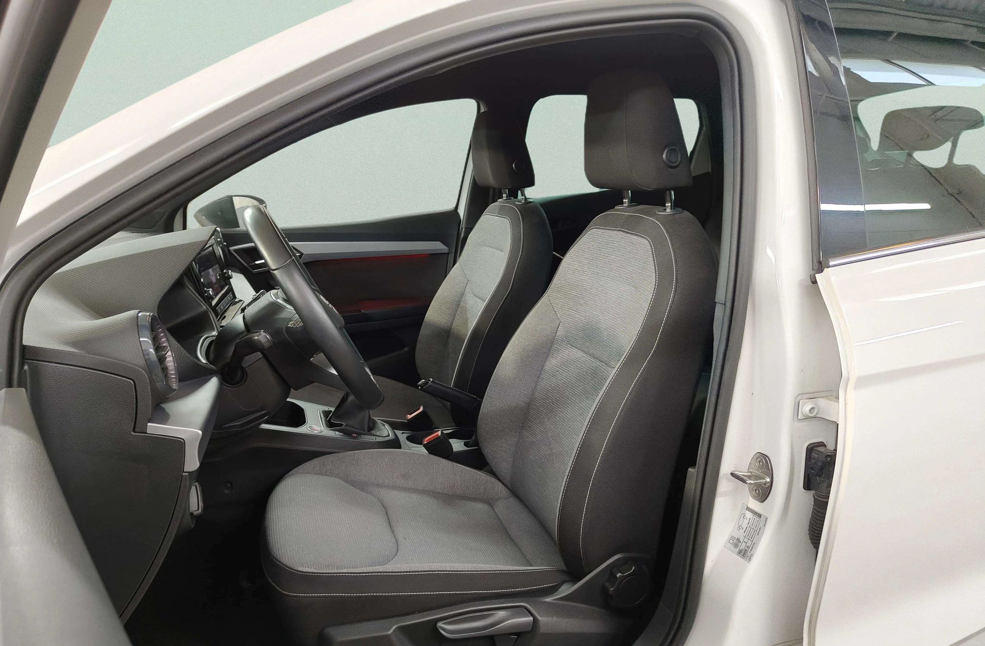 SEAT Ibiza 1.0 TSI Xcellence - foto 9
