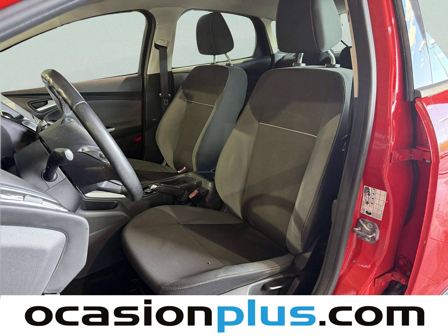 Foto asientos delanteros Ford Focus Ford Focus 1.6 TDCI Trend (95 CV)
