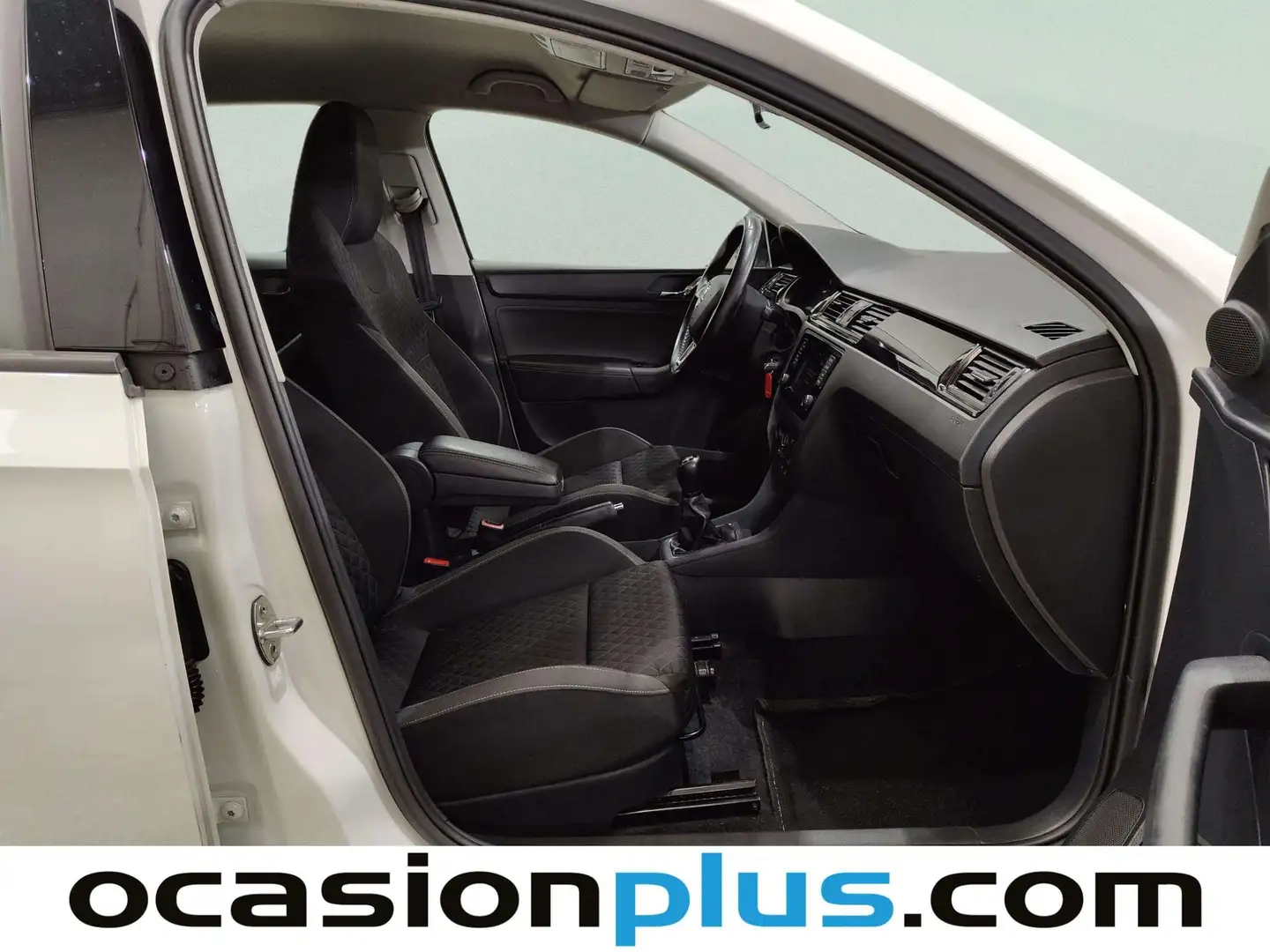 Foto Skoda Rapid Skoda Rapid 1.2 TSI Ambition (90 CV)