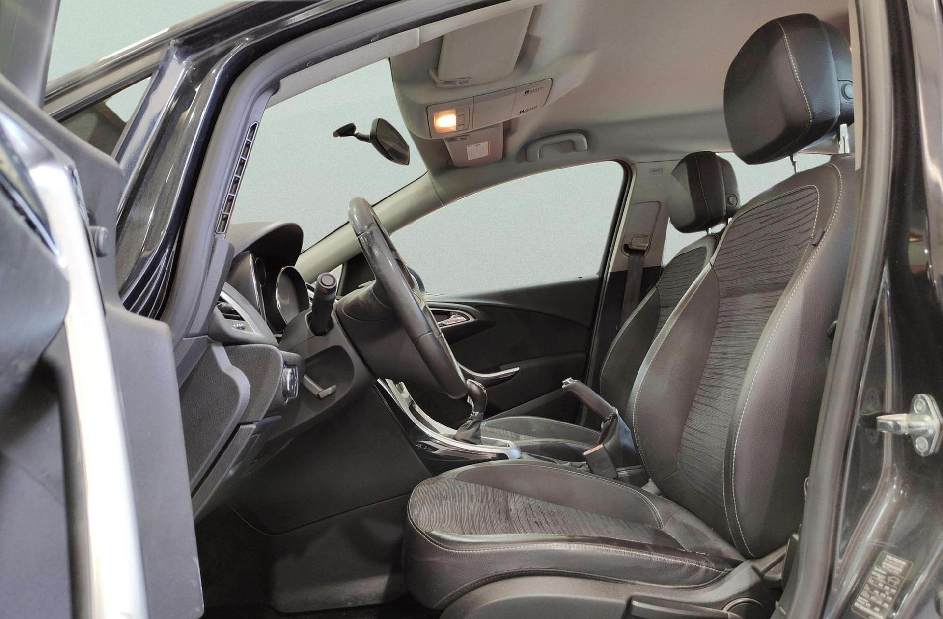 Opel Astra 1.7 CDTI Selective - foto 8