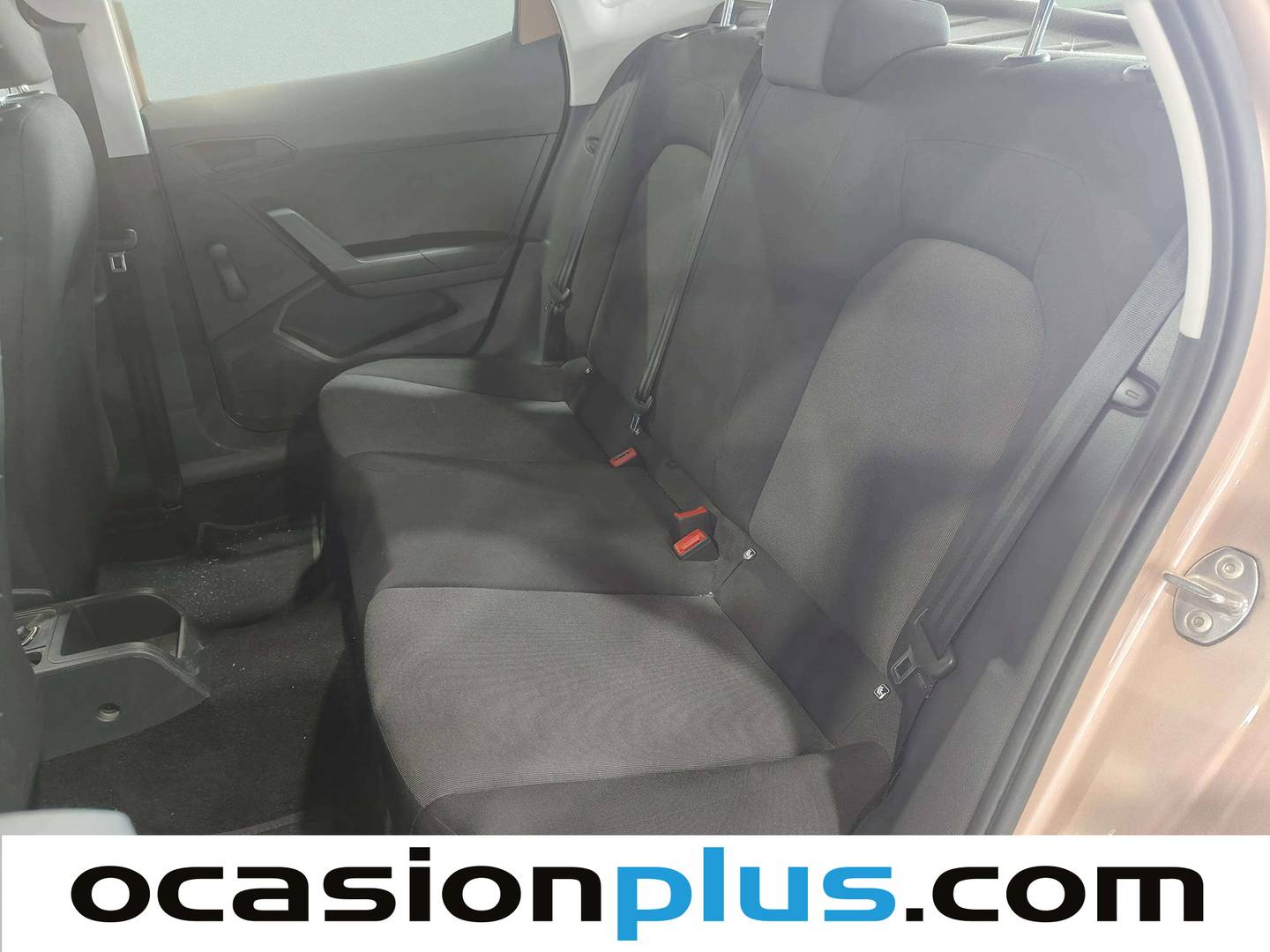 Foto asientos traseros Seat Ibiza Seat Ibiza 1.0 S&S Reference Plus (75 CV)