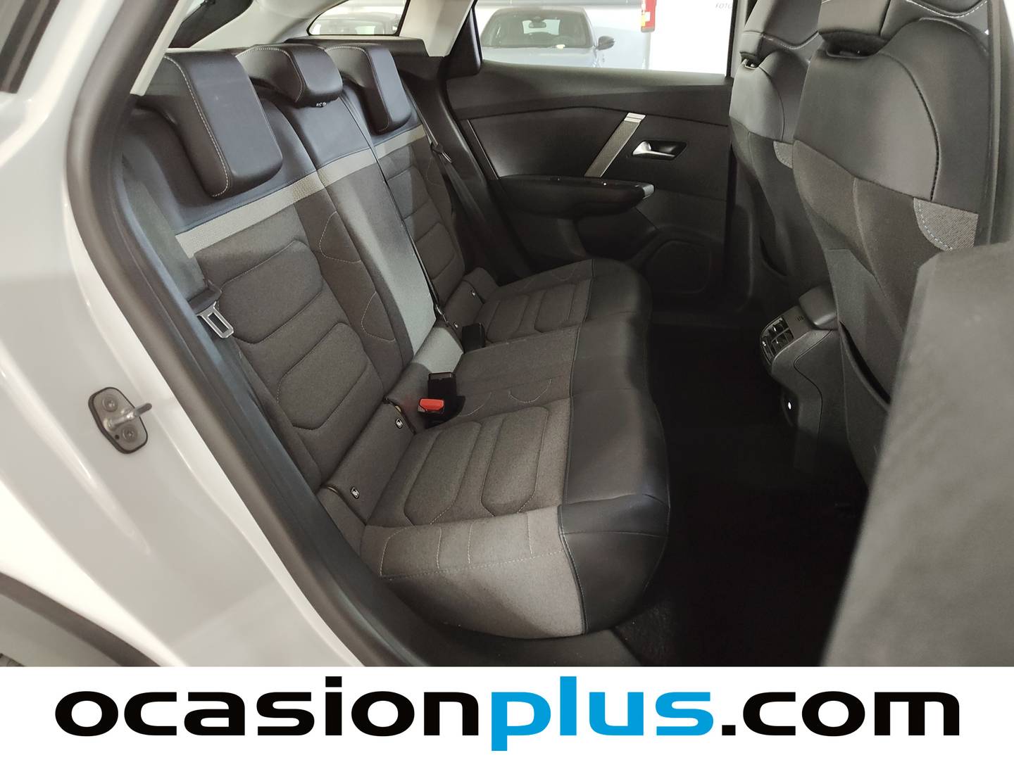 Citroën C4 Citroën C4 PureTech 130 S&S 6v Plus (131 CV) gasolina