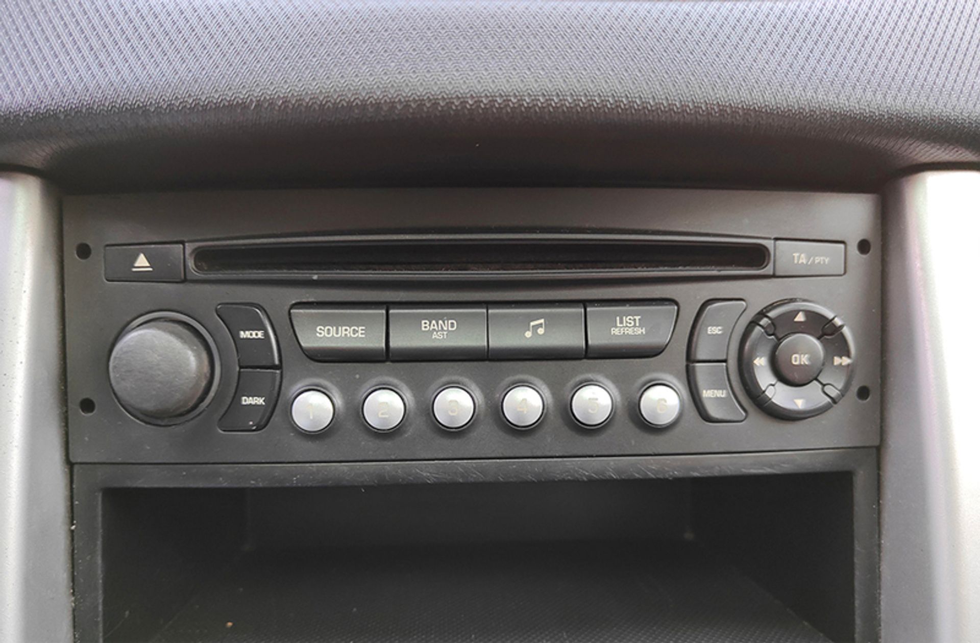 Peugeot 207 SW 1.4 VTi 16v Sport - foto 28