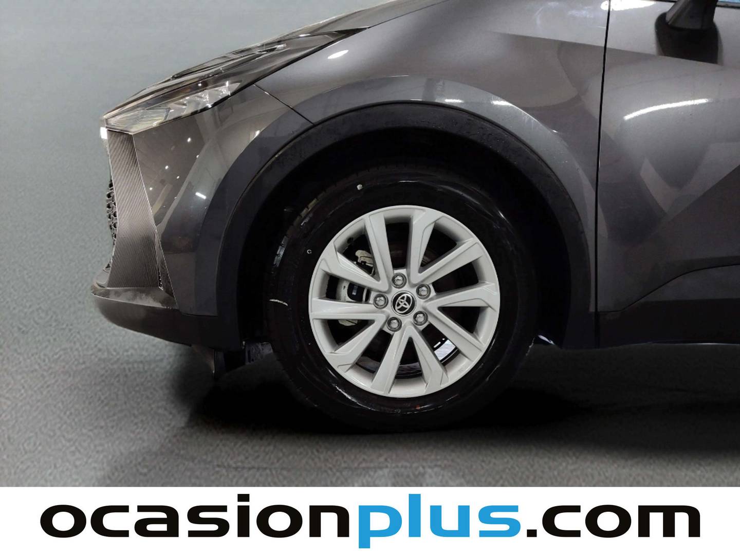 Toyota C-HR Toyota C-HR 140H Business (140 CV) de ocasión