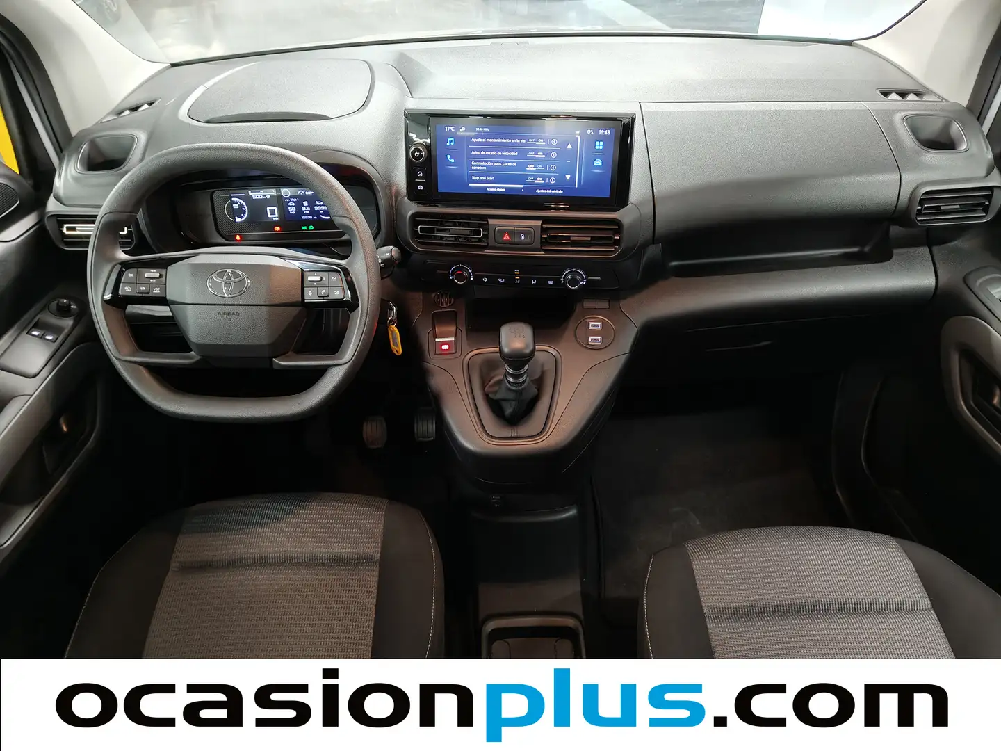 Foto Toyota Proace City Verso Toyota Proace City Verso 1.5D Family Active L1 (131 CV)