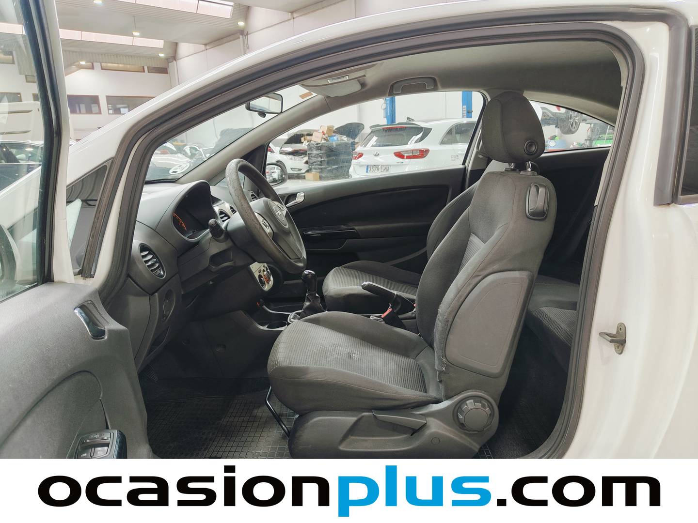 Foto asientos delanteros Opel Corsa Opel Corsa 1.3 CDTi Essentia (75 CV)