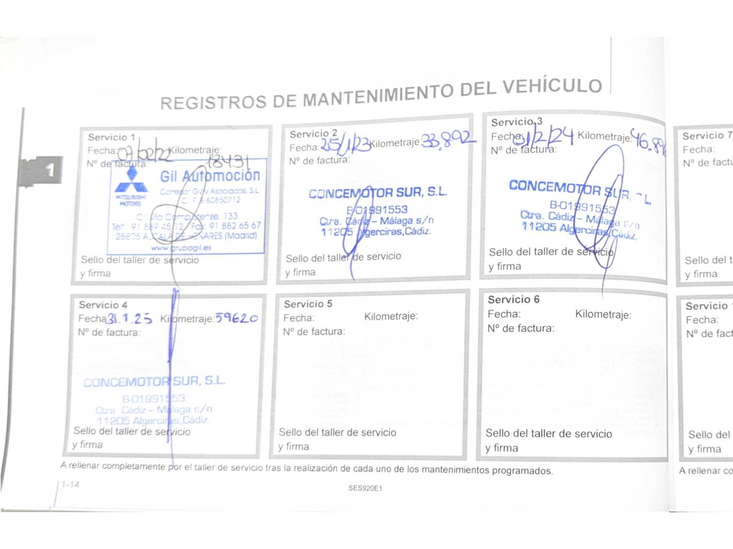 Foto Mitsubishi Outlander Mitsubishi Outlander 200 MPI Motion 2WD CVT (150 CV) 7 Plazas