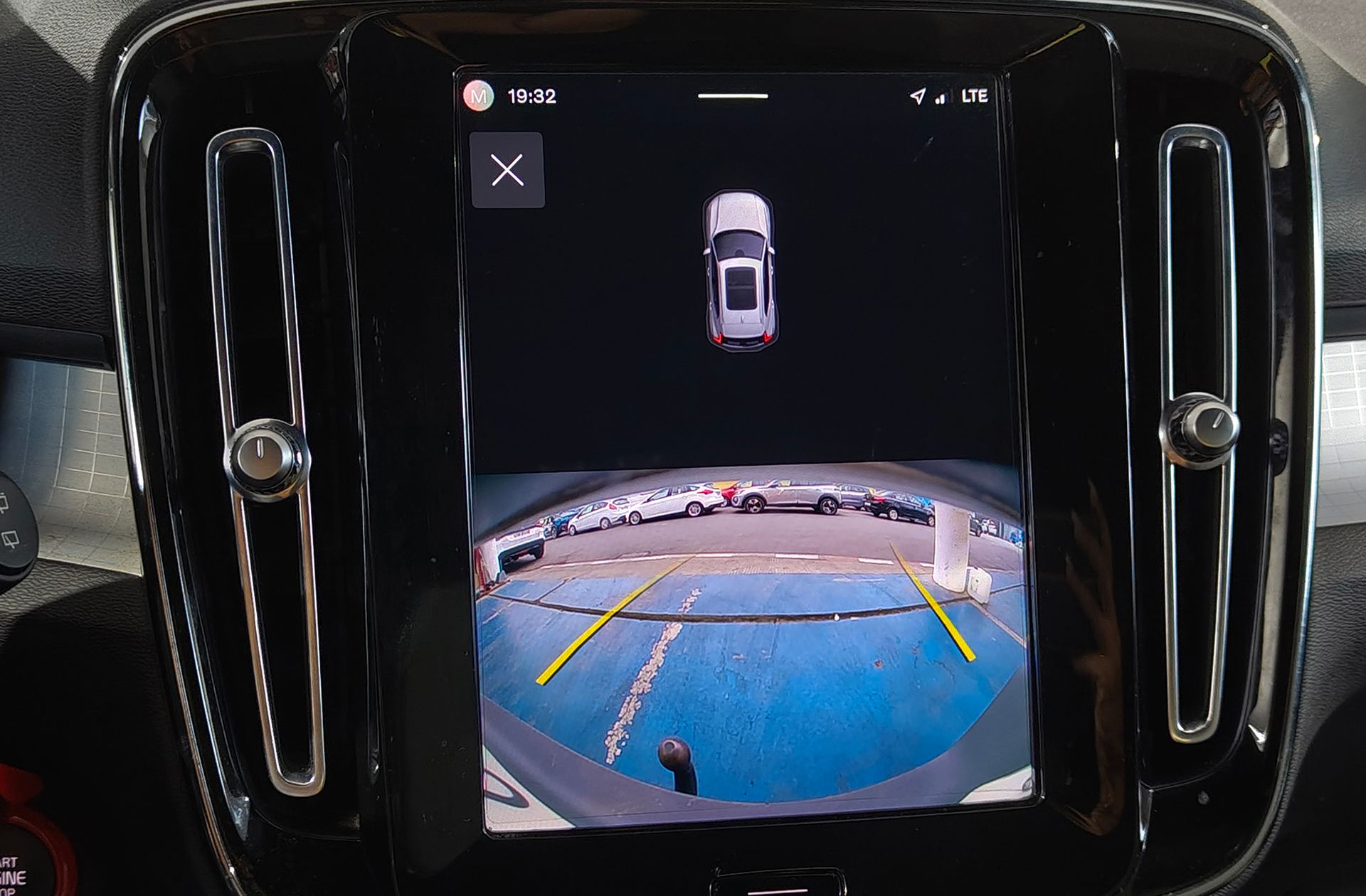 Volvo XC40 B3 Gasolina Mild hybrid Plus Dark - foto 10