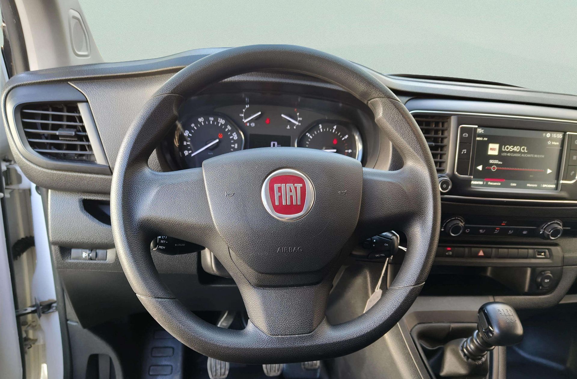 Fiat Scudo Furgon 1.5 BlueHDi L2 - foto 16