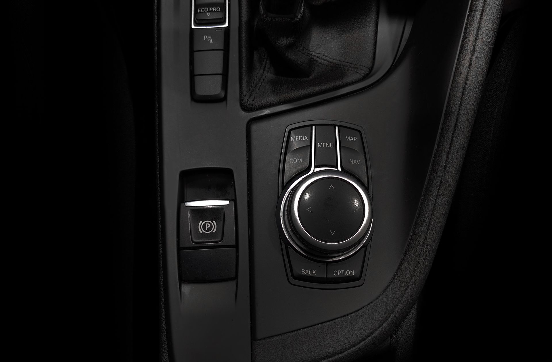 BMW X1 sDrive18d - foto 32