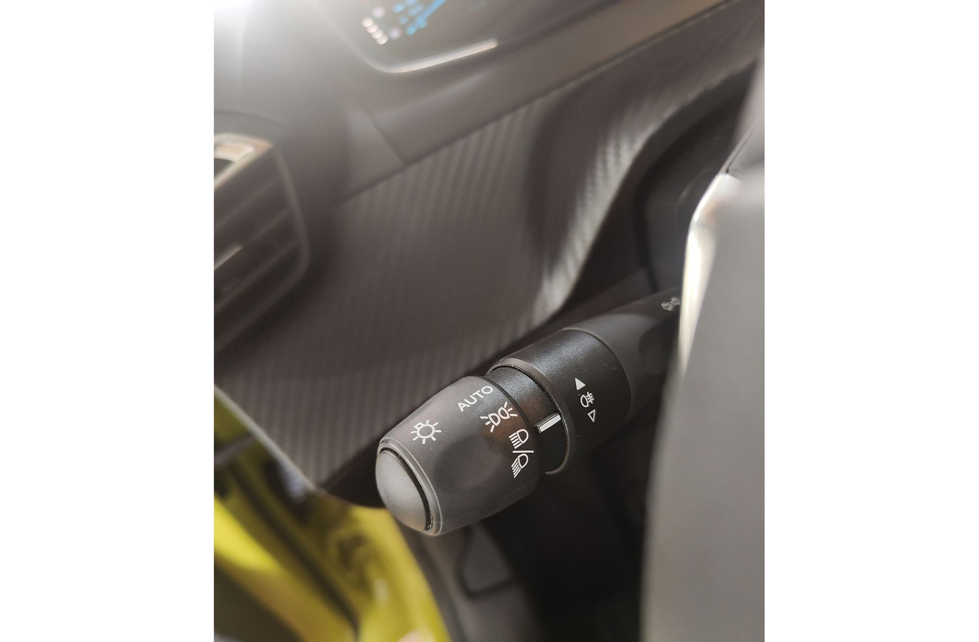 Peugeot 208 Style Hybrid 110 eDCS6 - foto 22