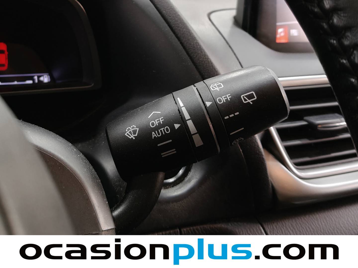 Foto Mazda Mazda3 Mazda Mazda 3 2.0 Skyactiv-G Evolution (120 CV)