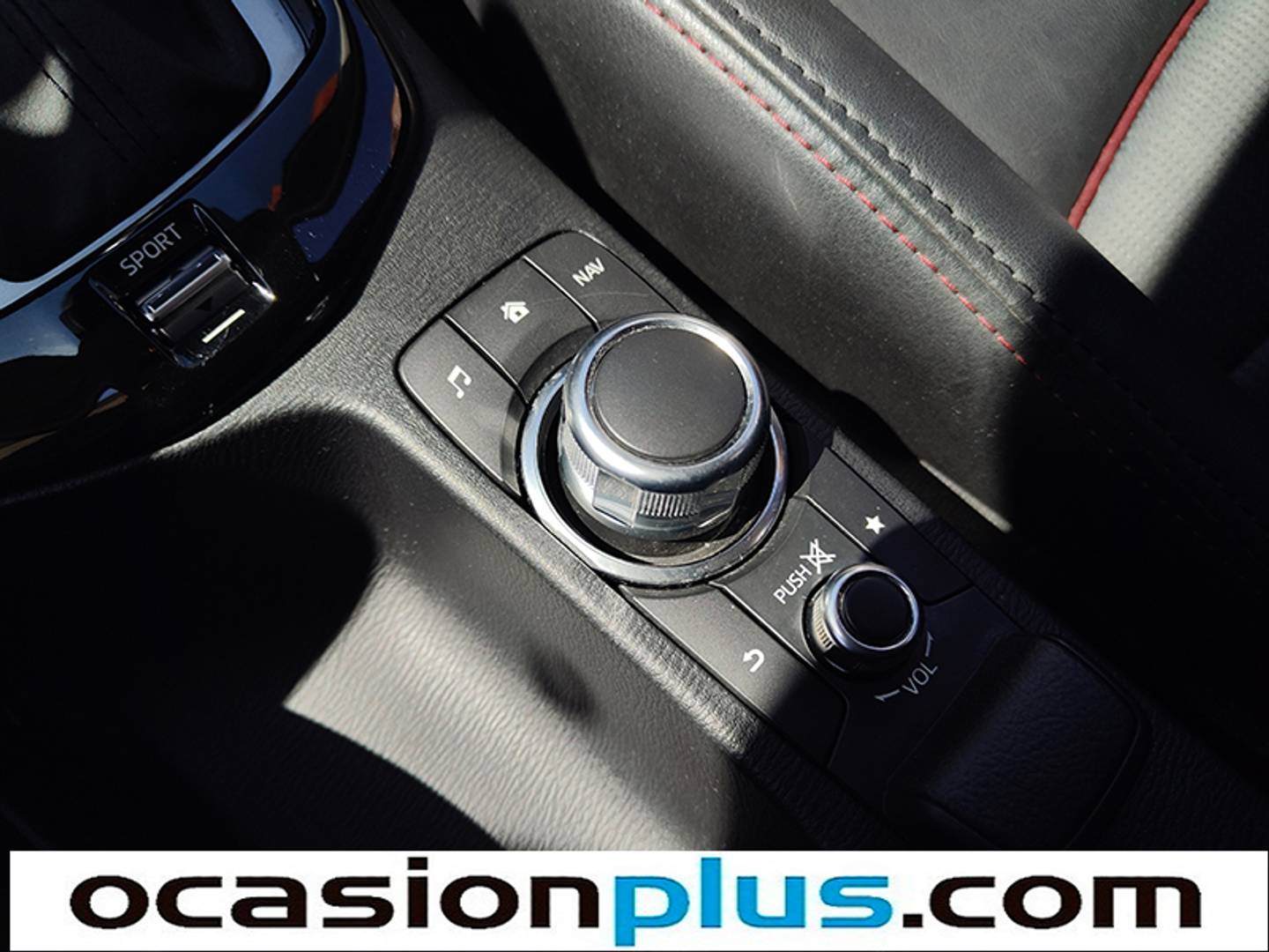 Foto Mazda CX-3 Mazda CX-3 2.0 SKYACTIV GE Luxury 2WD AT (120 CV)