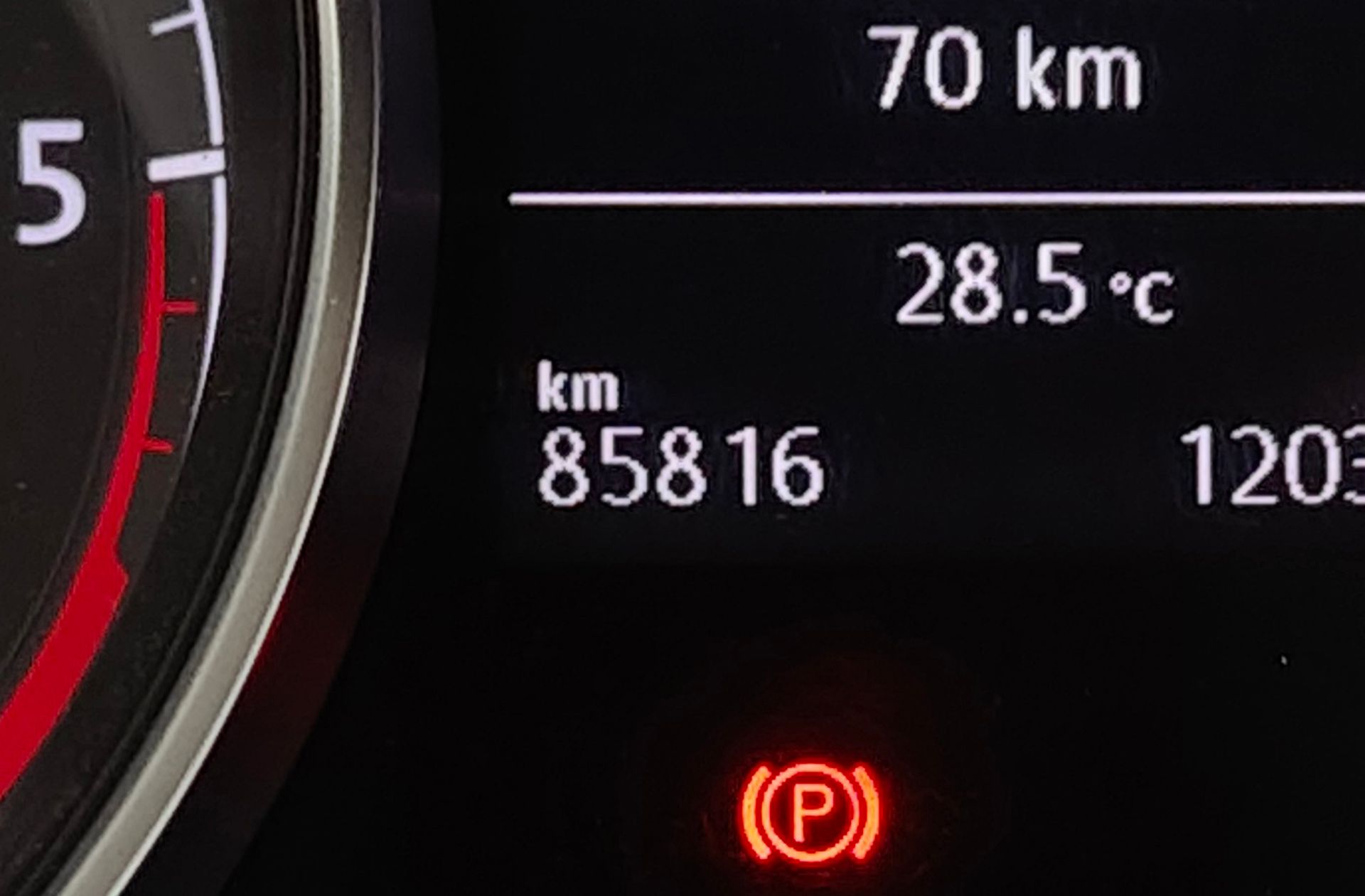 Volkswagen Touran Advance 1.6 TDI 7 plazas - foto 10