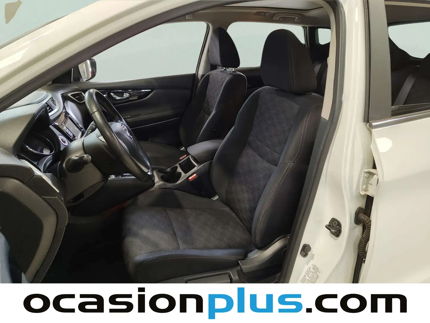 Foto Nissan QASHQAI Nissan Qashqai DIG-T 115 N-Connecta 4x2 XTronic (115 CV)