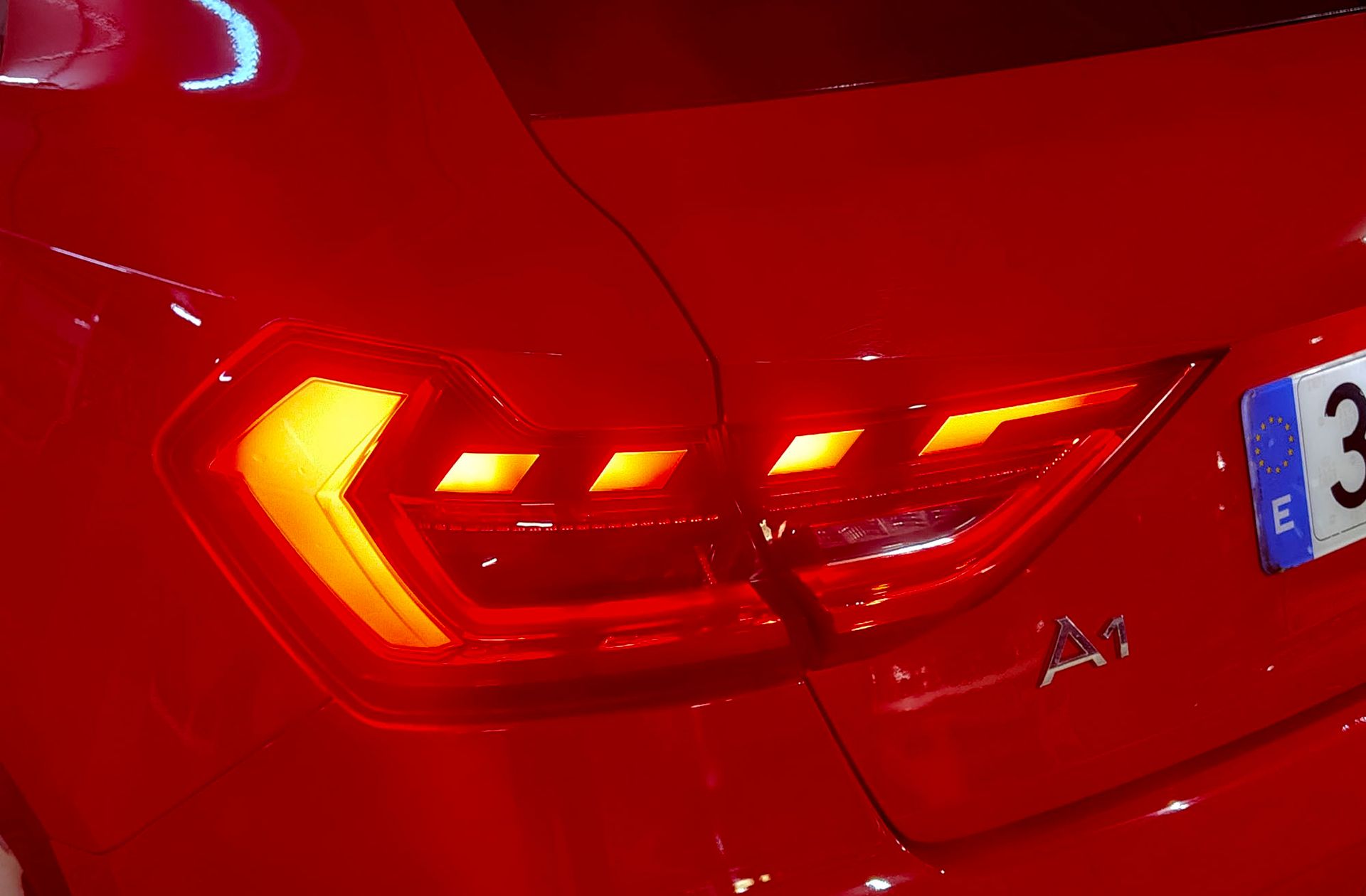 Audi A1 Sportback Advanced 30 TFSI S tronic - foto 17