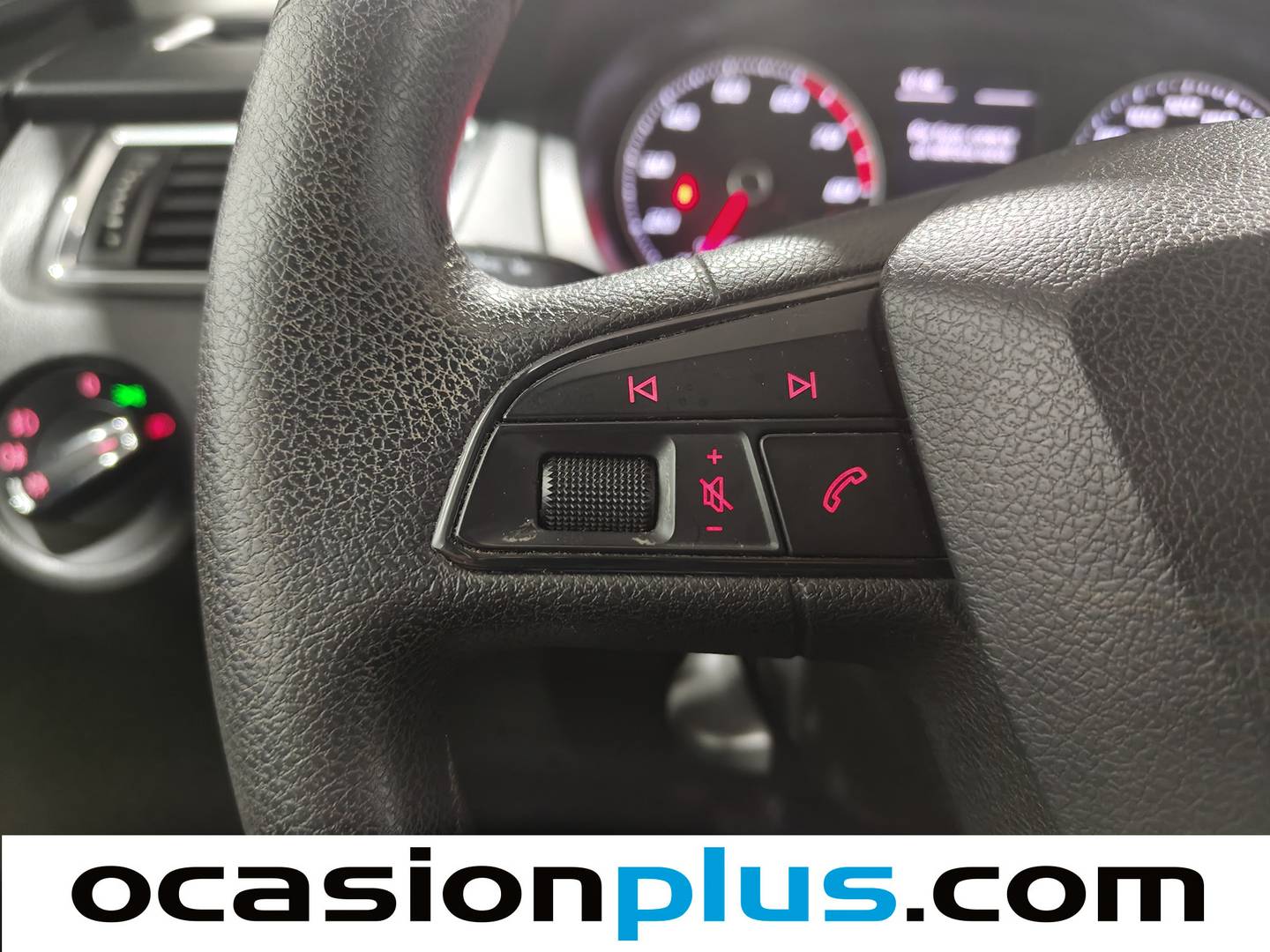 Foto Seat Toledo SEAT Toledo 1.0 TSI Reference Plus Limited  (95 CV)