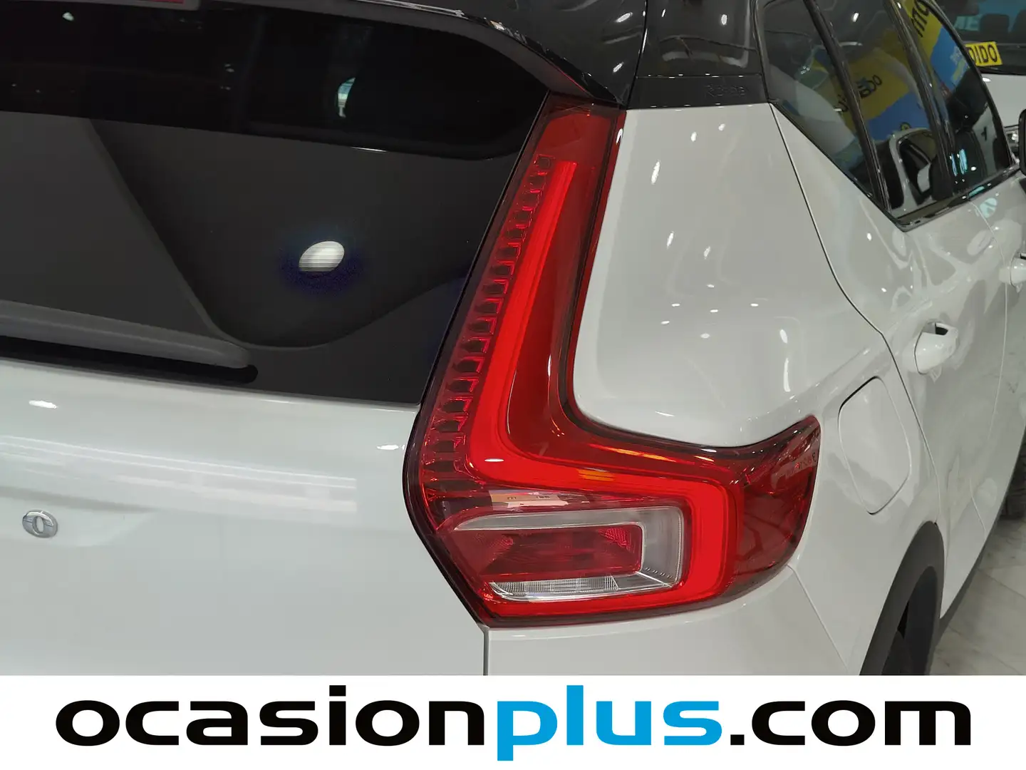Foto Volvo XC40 Volvo XC40 T4 R-Design Auto (190 CV)