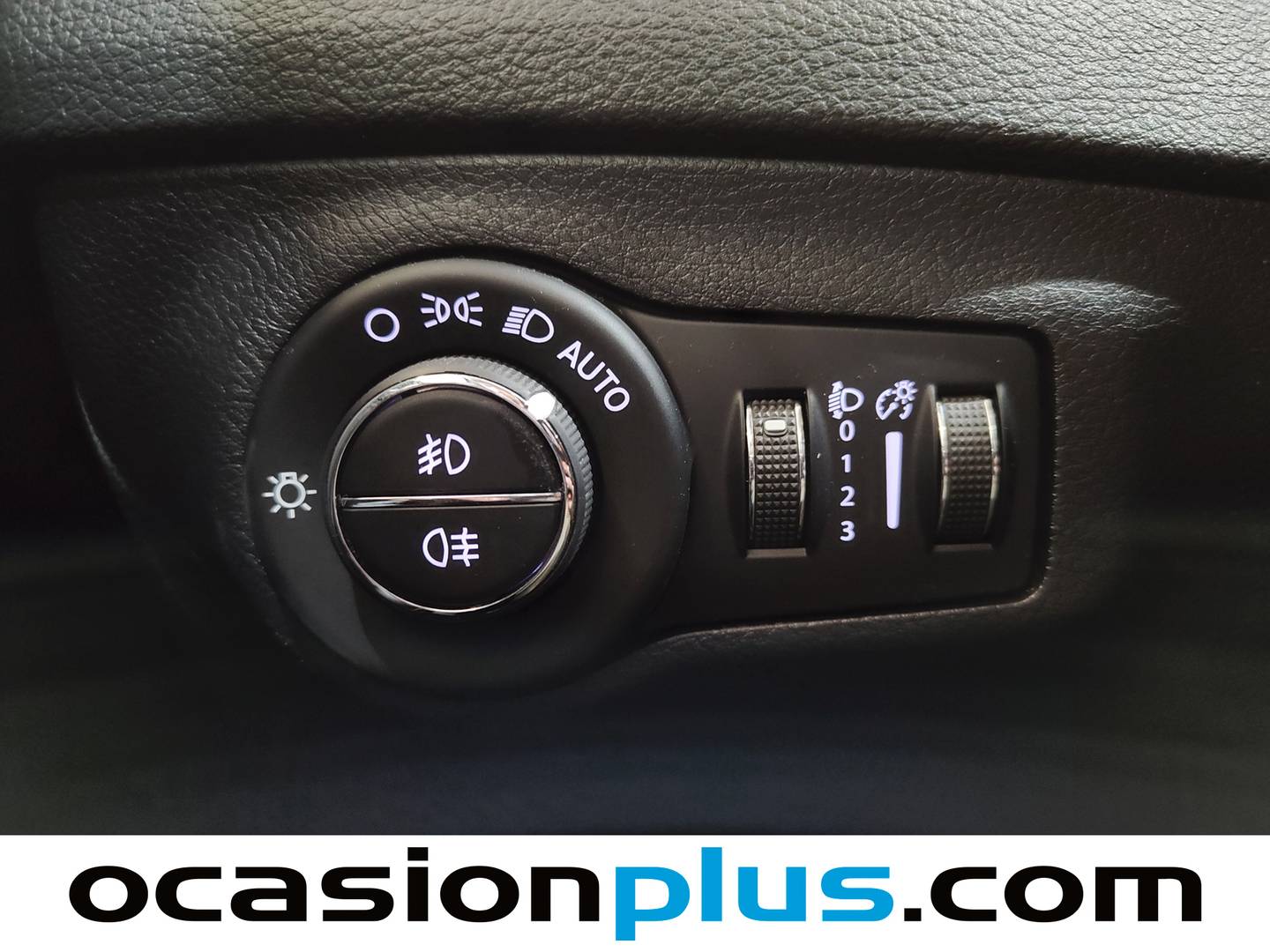 Paquetes del Jeep Compass Jeep Compass 2.0 Multijet Limited 4x4 ATX (140 CV)