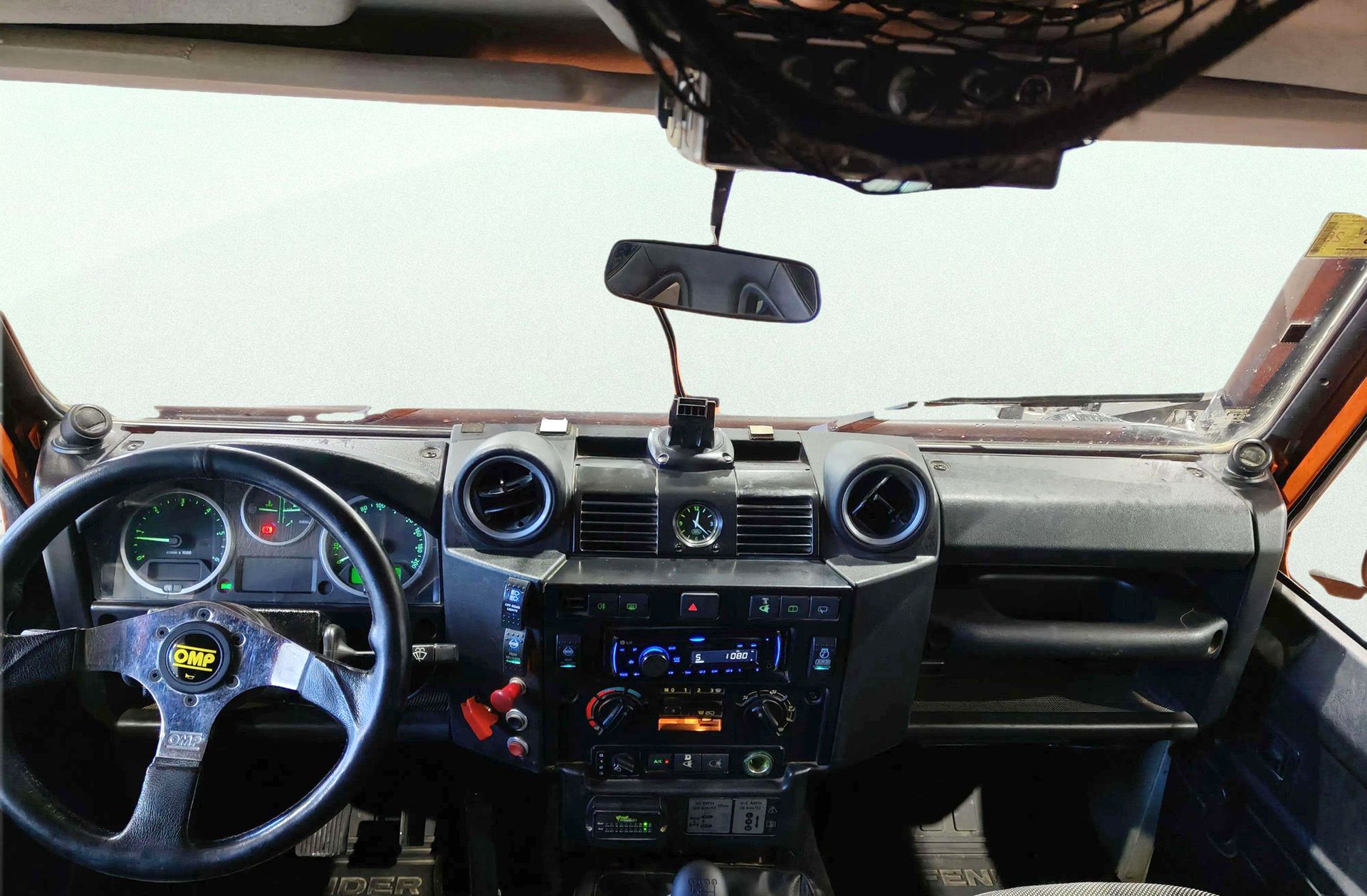 Land Rover Defender Comercial 90 SW E - foto 8