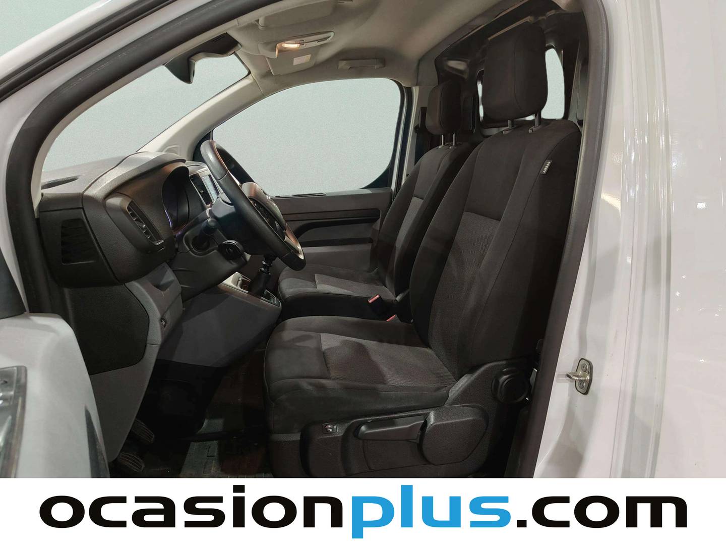 Foto asientos delanteros Opel Vivaro Opel Vivaro Furgon 1.5 Diésel L Incrementada Select (102 CV)