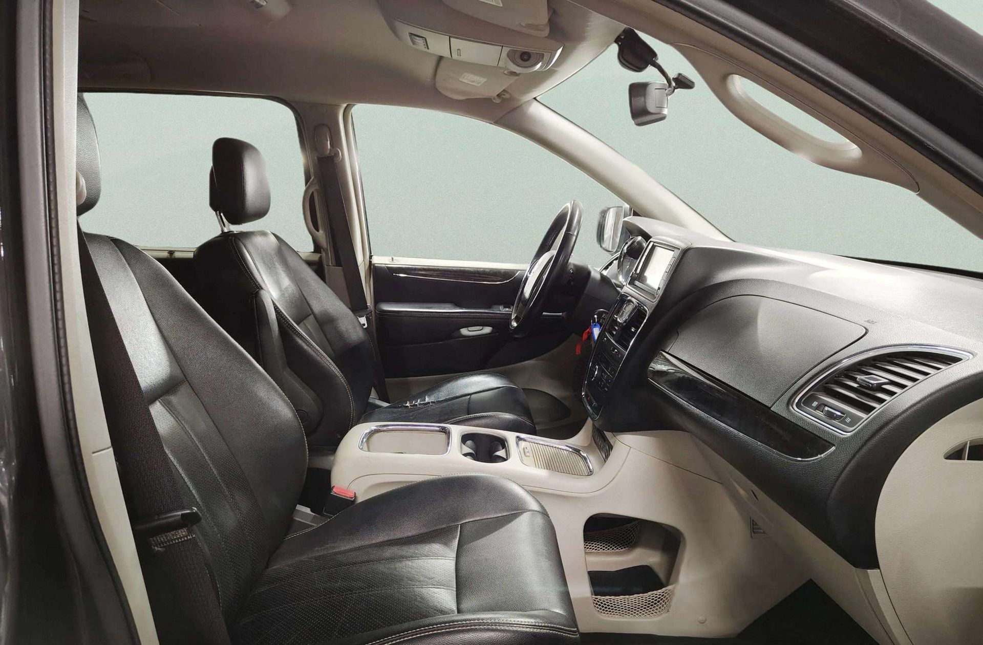 Lancia Voyager 2.8 CRD Gold 7 plazas - foto 19