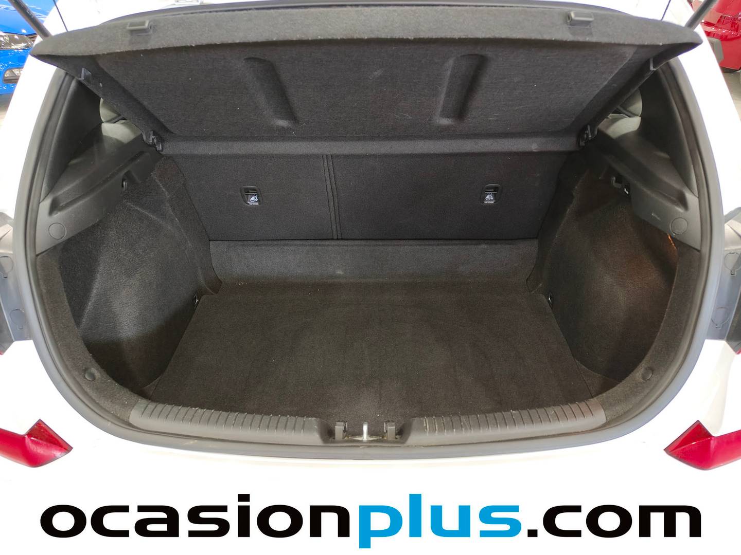 Foto Hyundai i30 Hyundai i30 1.0 TGDI Klass (120 CV) siete plazas