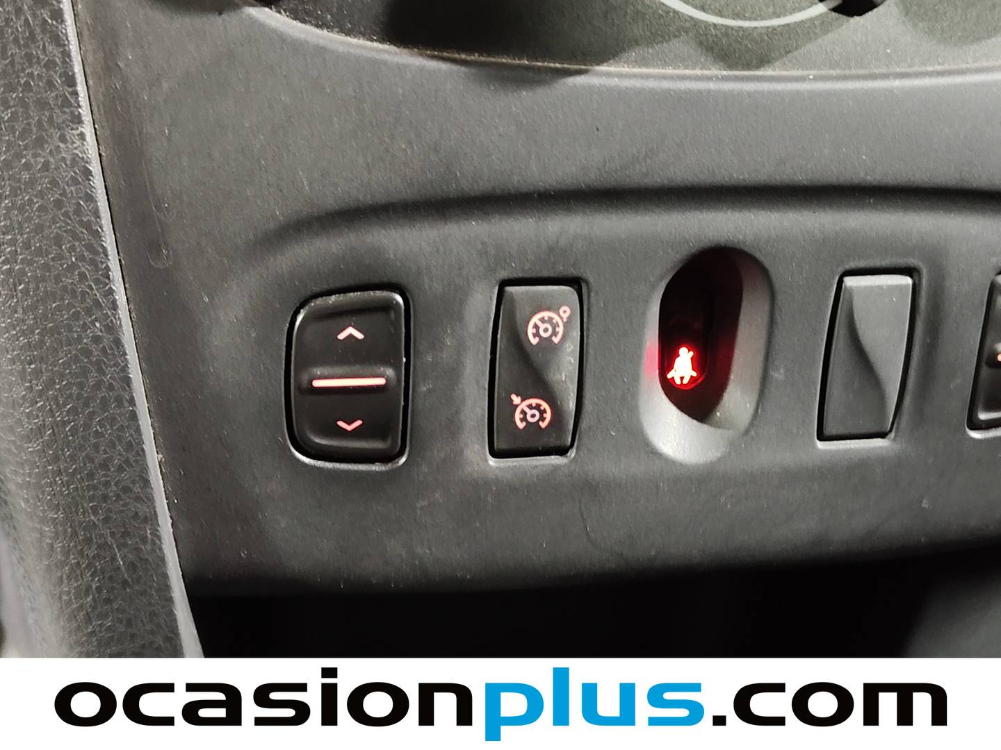 Equipamiento del Dacia Sandero Dacia Sandero dCi 90 Stepway (90 CV)