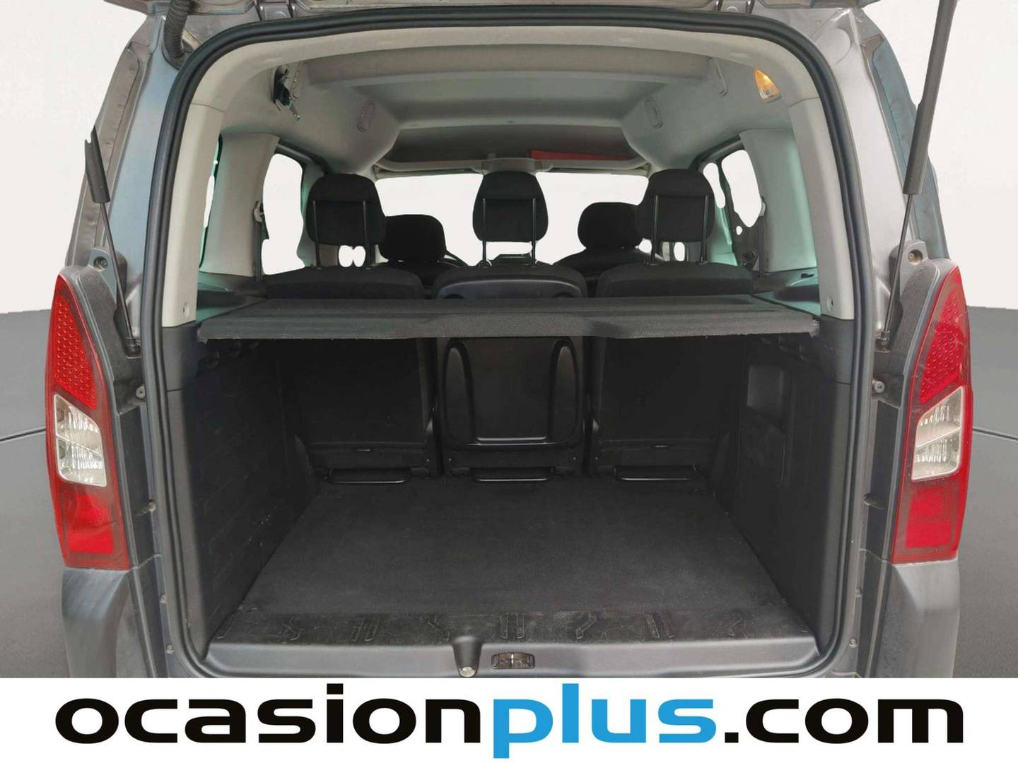 Fotos maletero Peugeot Partner Peugeot Partner Tepee Combi 1.2 PureTech Adventure Edition (110 CV)