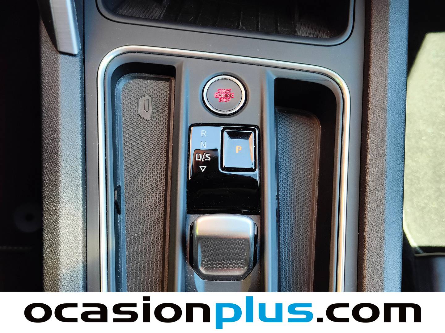 Seat León Seat León 1.5 eTSI S&S FR Launch Pack L DSG (150 CV) de segunda mano