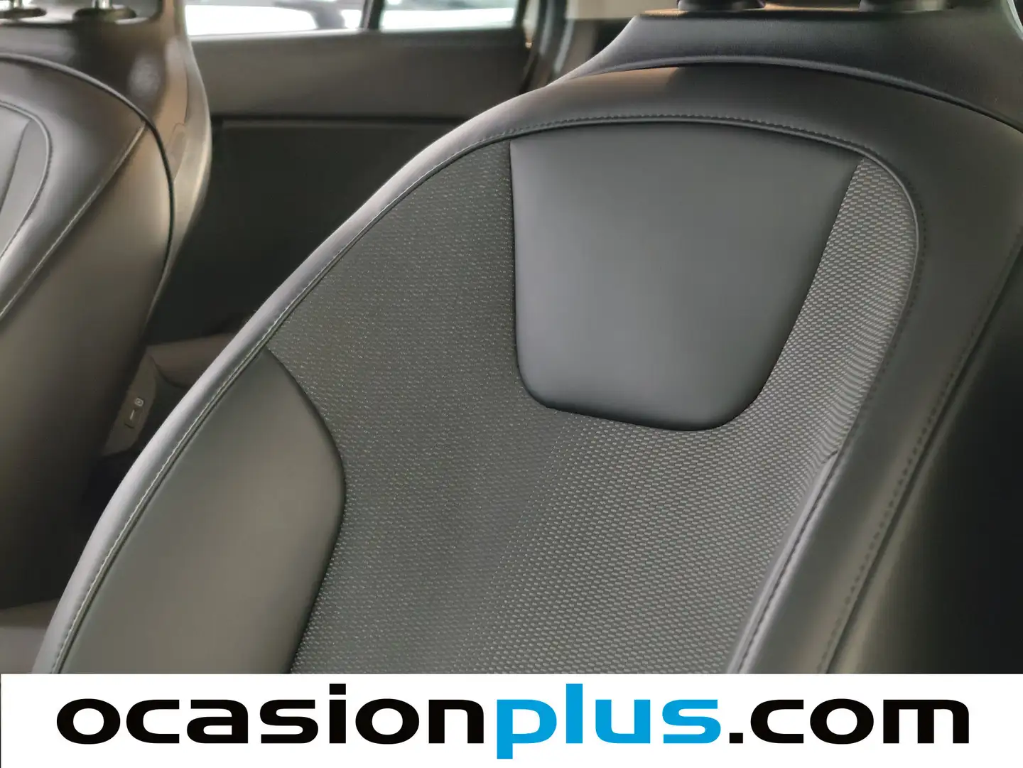 Foto KIA Niro Kia Niro 1.6 GDi HEV Drive (141 CV)