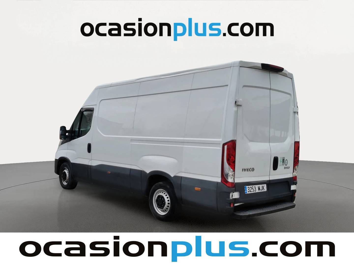 Foto trasera Iveco Daily Iveco Daily Furgon 35S 16 V 4100/H2  (156 CV) izquierda