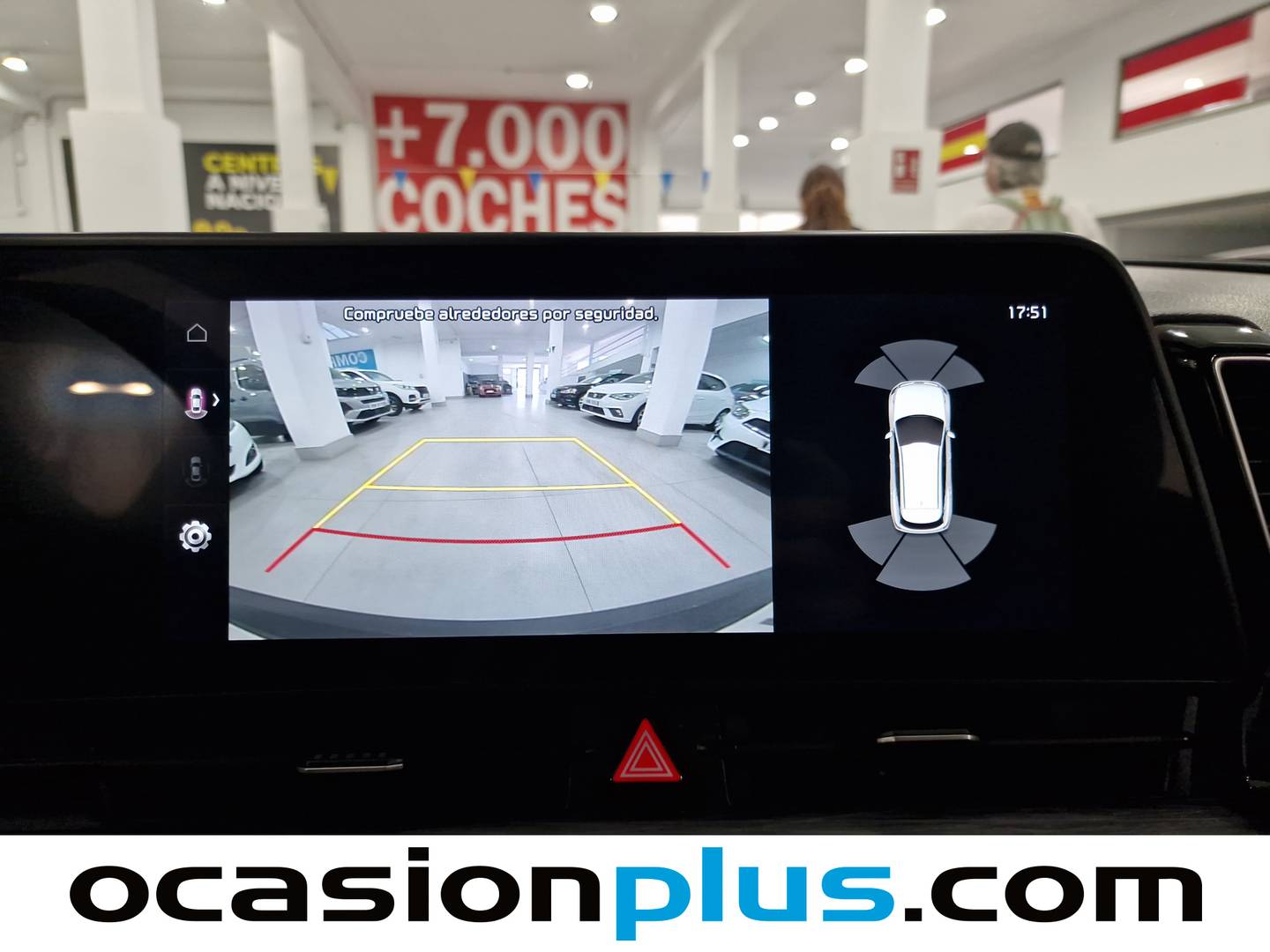 Equipamiento del KIA Sportage KIA Sportage 1.6 T-GDi MHEV Drive 4x2 (150 CV)