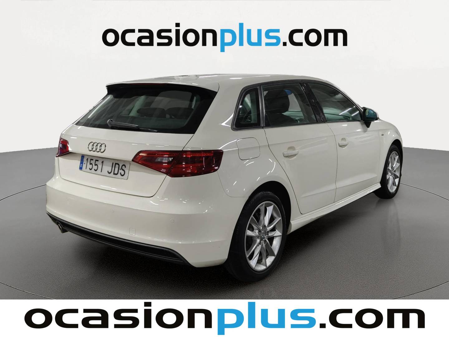 Foto trasera Audi A3 Audi A3 Sportback Adrenalin 1.6 TDI clean diesel (110 CV) S tronic Pack S-line izquierda