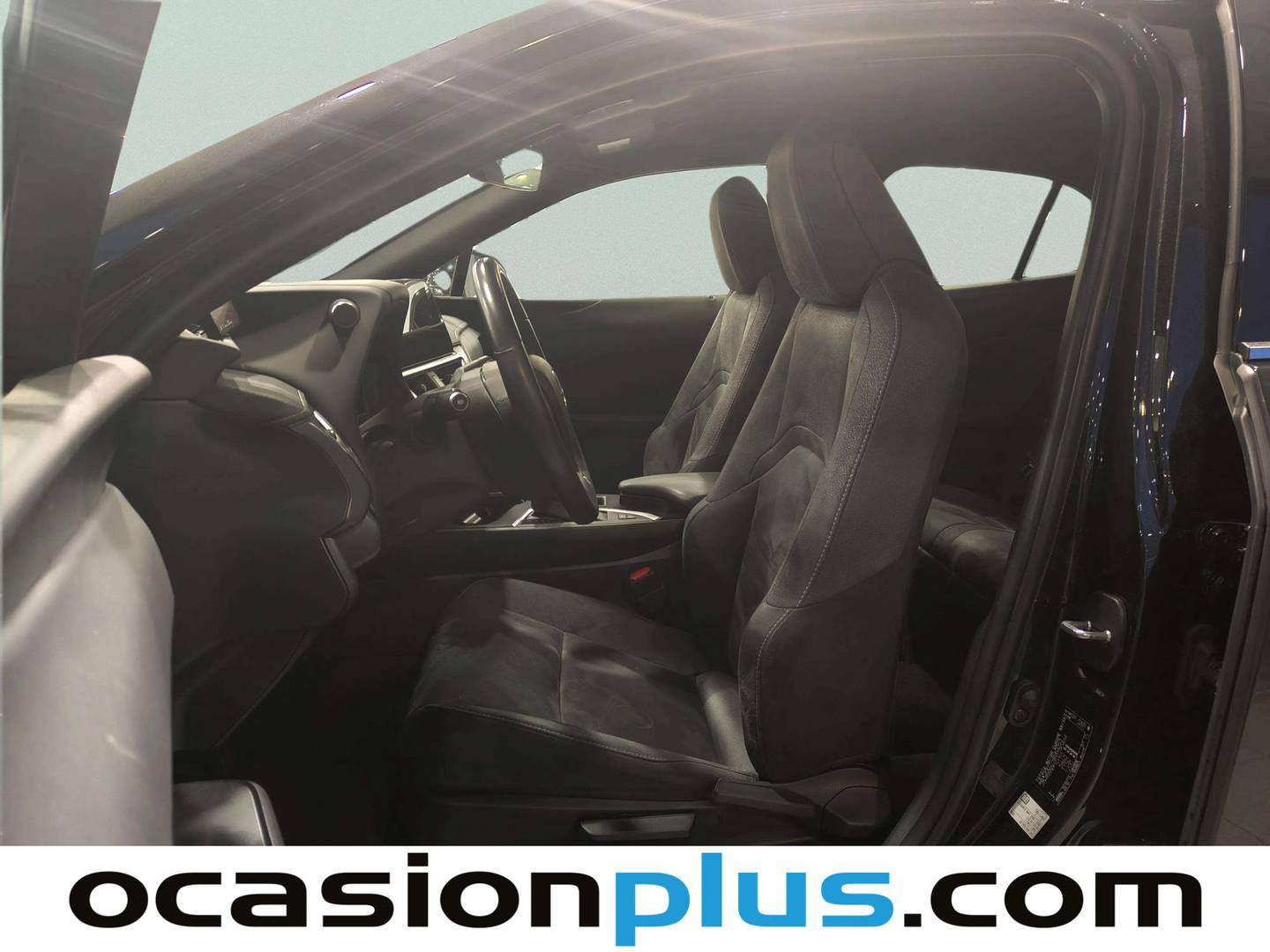 Foto Lexus UX Lexus UX 250h Premium (184 CV)