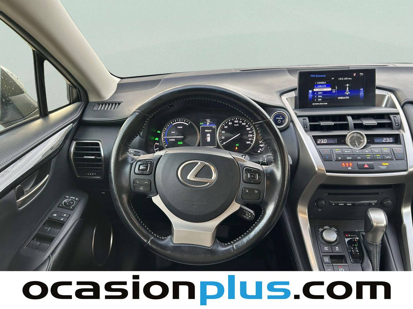 Foto Lexus NX Lexus NX Corporate 2WD (197 CV)
