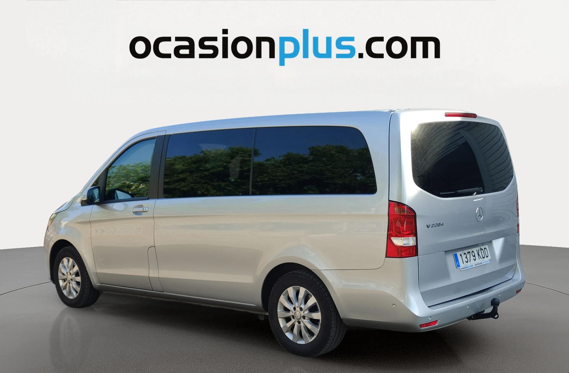 Mercedes-Benz Clase V 220 d Largo Camper 6 plazas - foto 3