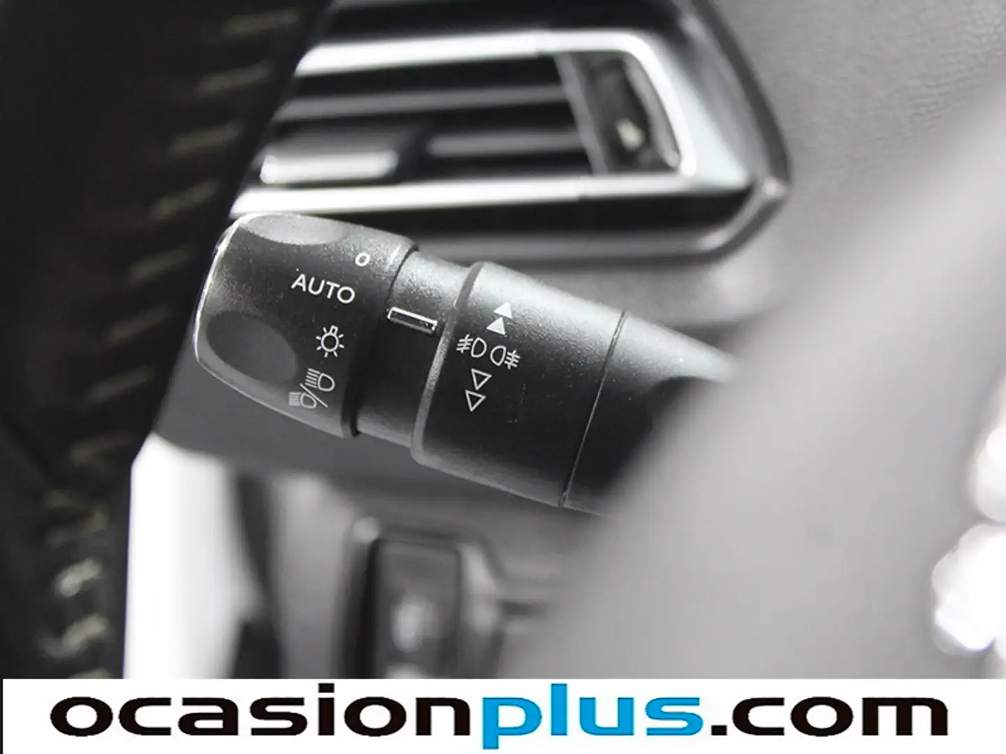 Foto Peugeot 308 Peugeot 308 SW 1.2 PureTech S&S Allure (130 CV)