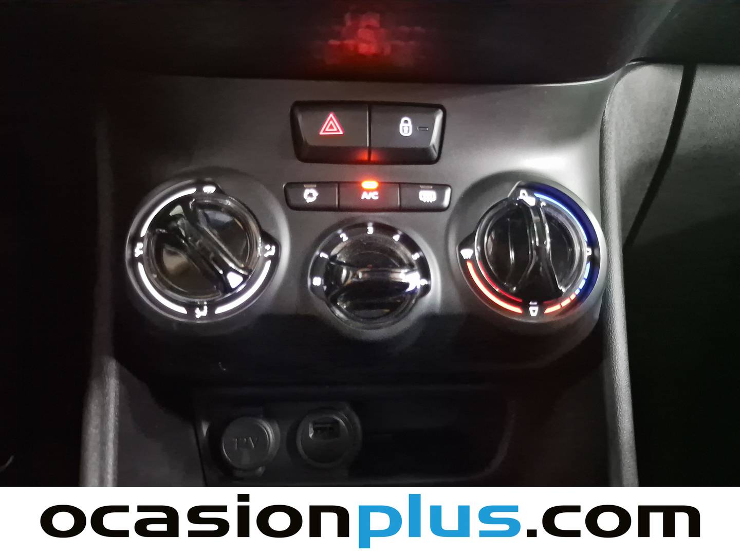 Peugeot 208 Peugeot 208 PureTech Signature (82 CV) gasolina
