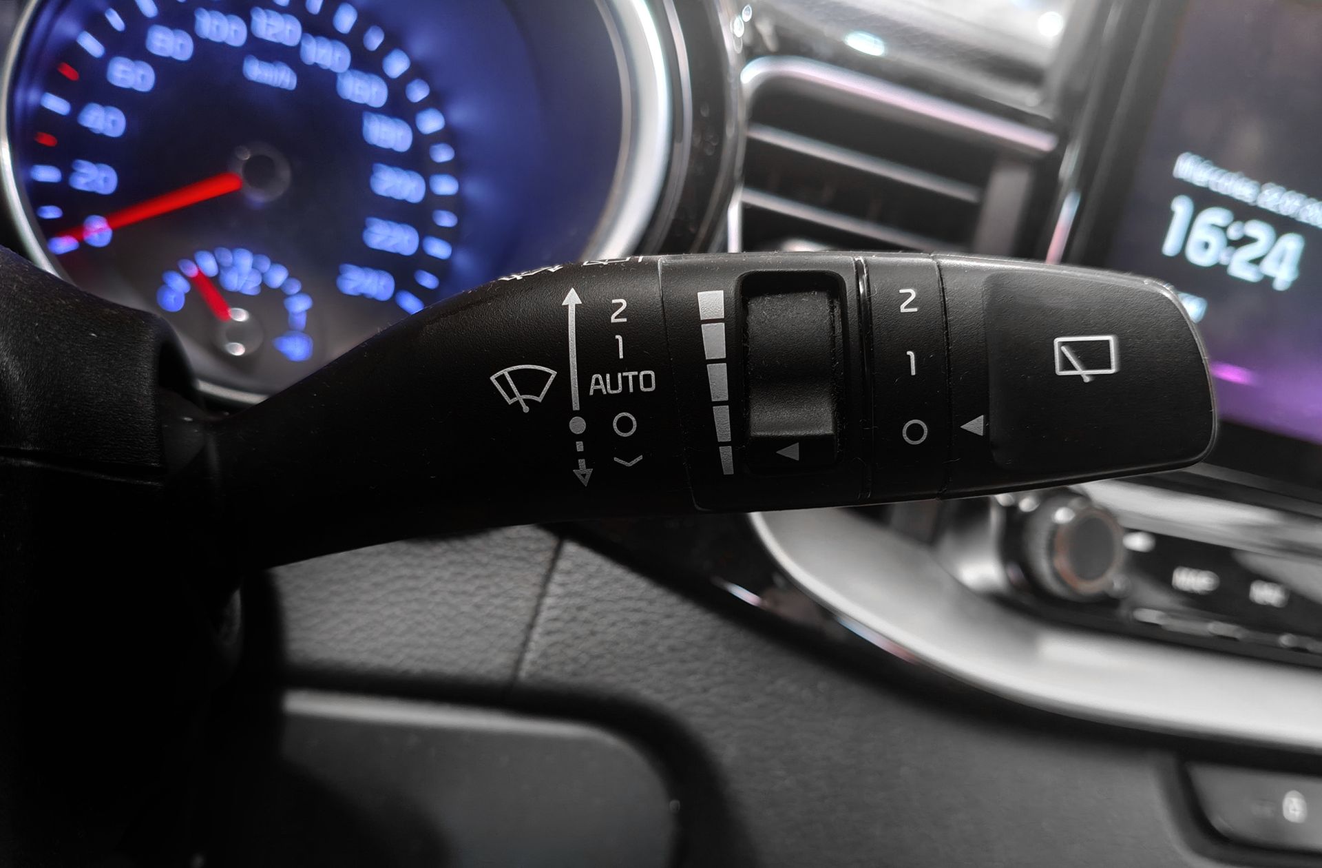 Kia XCeed 1.0 T-GDi Tech - foto 33
