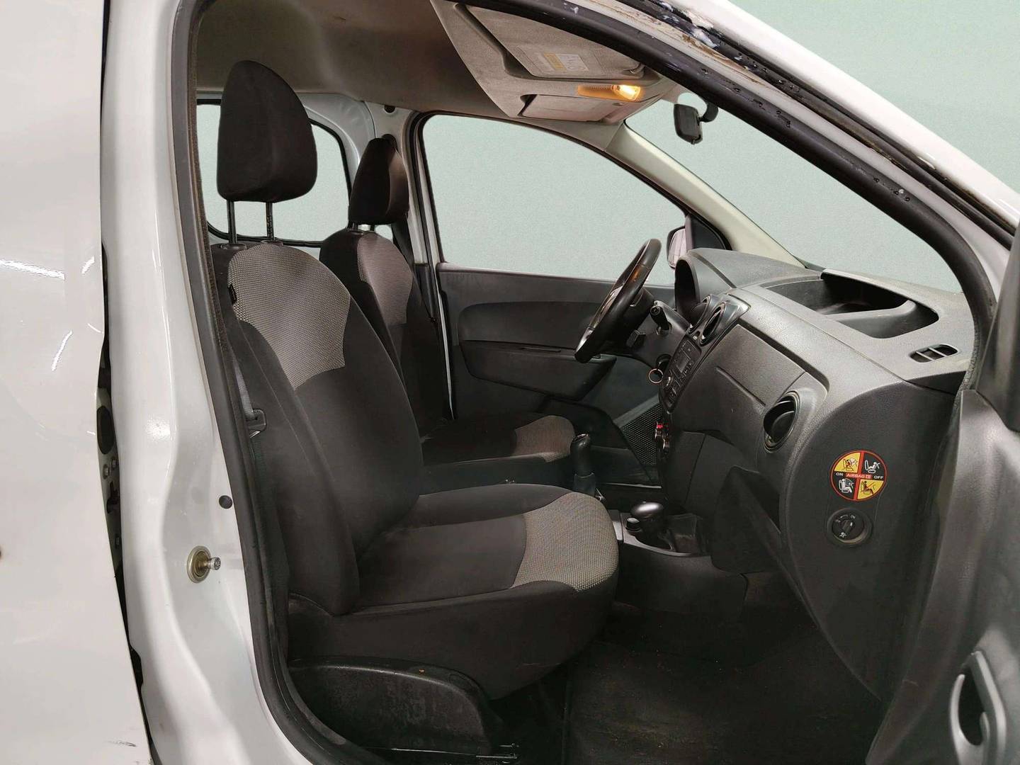 Foto asientos traseros Dacia Dokker Dacia Dokker dCi 75 Ambiance (75 CV)
