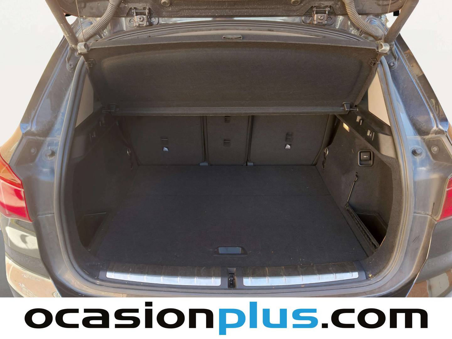 Fotos maletero BMW X1 BMW X1 xDrive20d (190 CV)