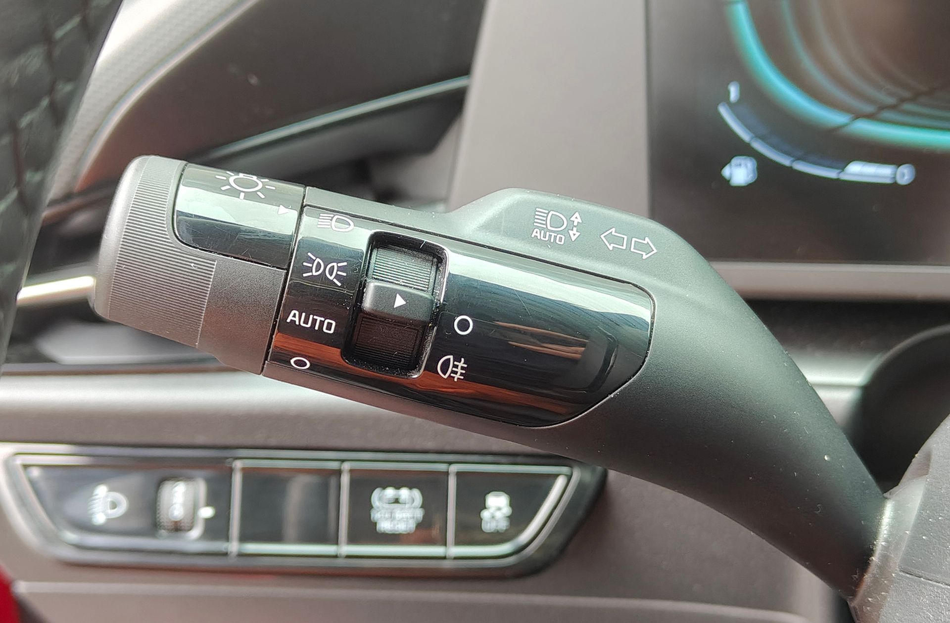 Kia Niro 1.6 GDi HEV Concept - foto 22