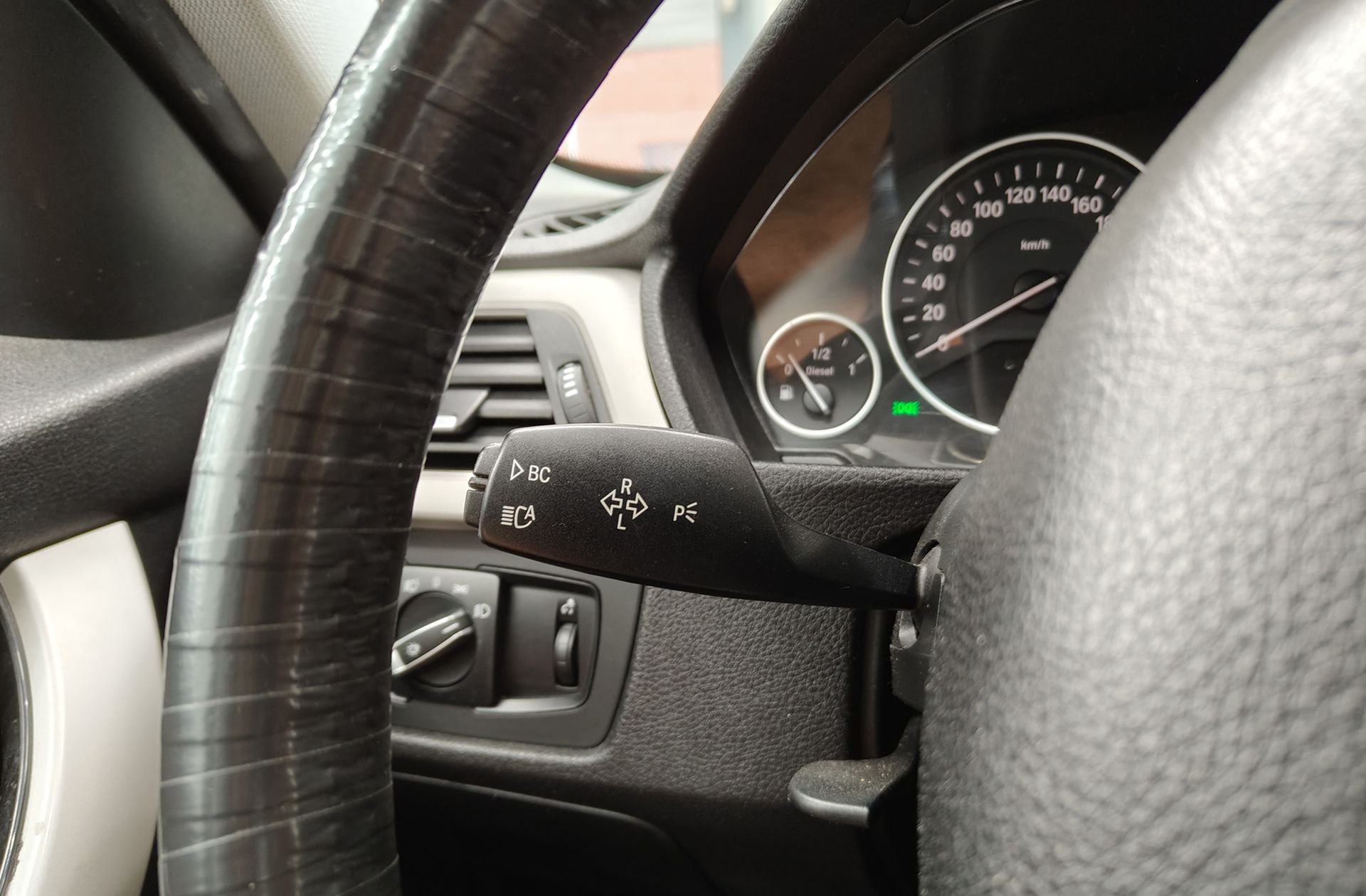 BMW Serie 3 318d - foto 25