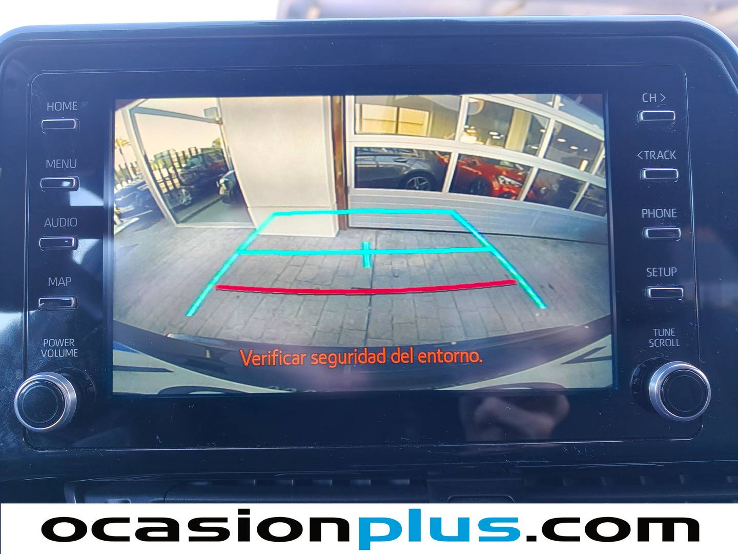 Extras y acabados del Toyota C-HR Toyota C-HR 1.8 125H Advance (122 CV)